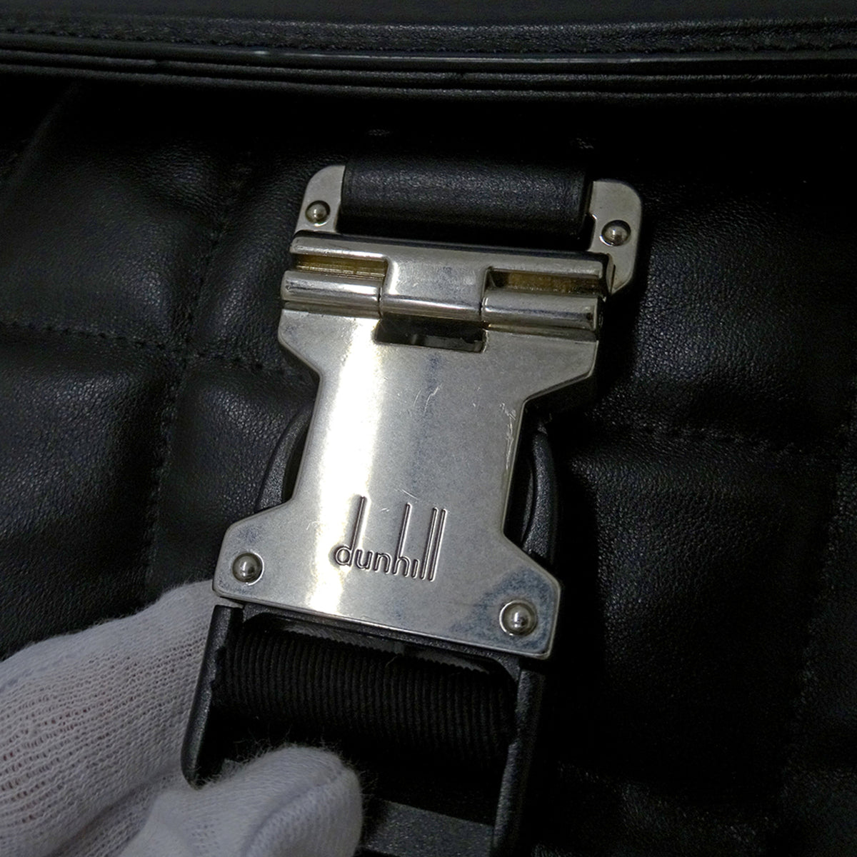 Dunhill Black Leather Handbag Shoulder Bag (Pre-Owned)