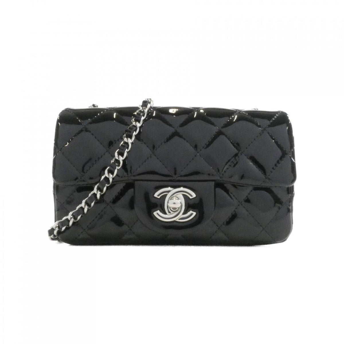 Chanel Black Leather Shoulder Bag (Pre-Owned)
