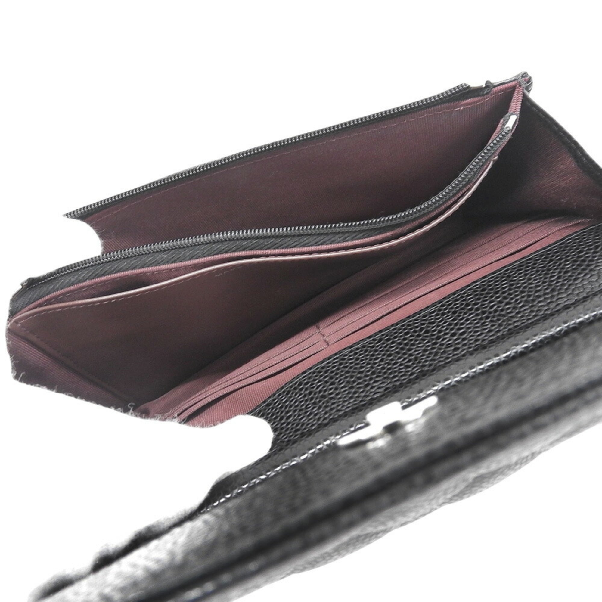 Chanel Black Grained Calfskin Shoulder Bag (Pre-Owned)