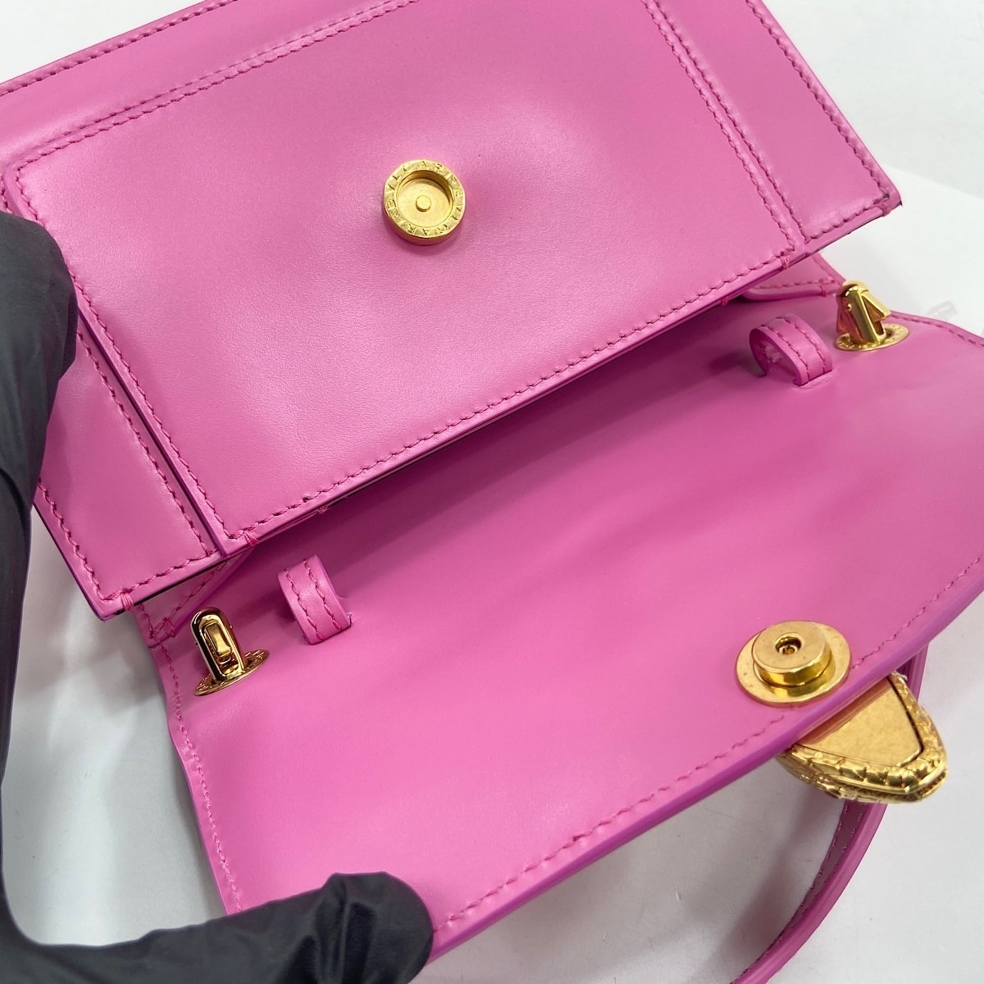 Bvlgari Pink Handbag Shoulder Bag (Pre-Owned)