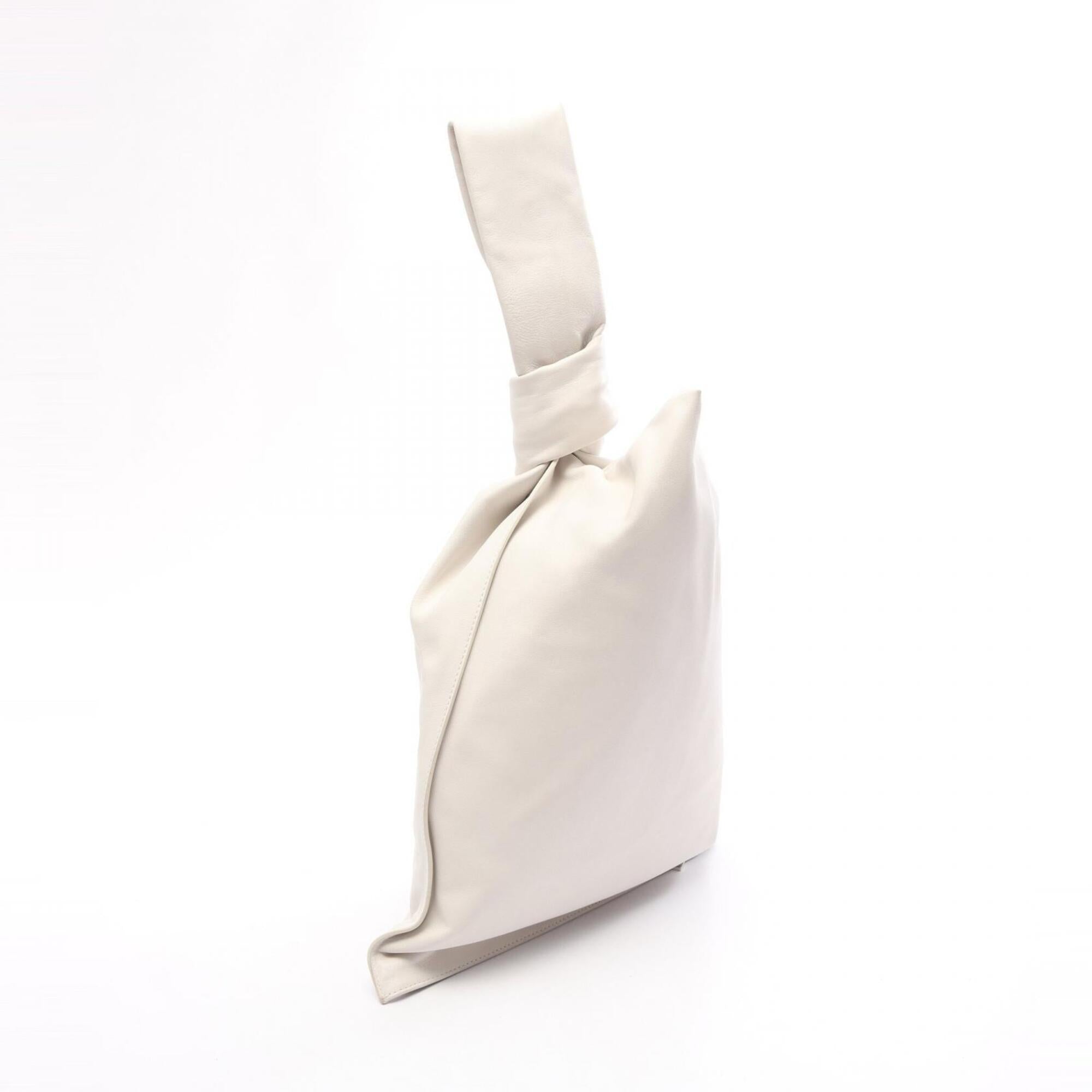 Bottega Veneta White Leather Handbag (Pre-Owned)