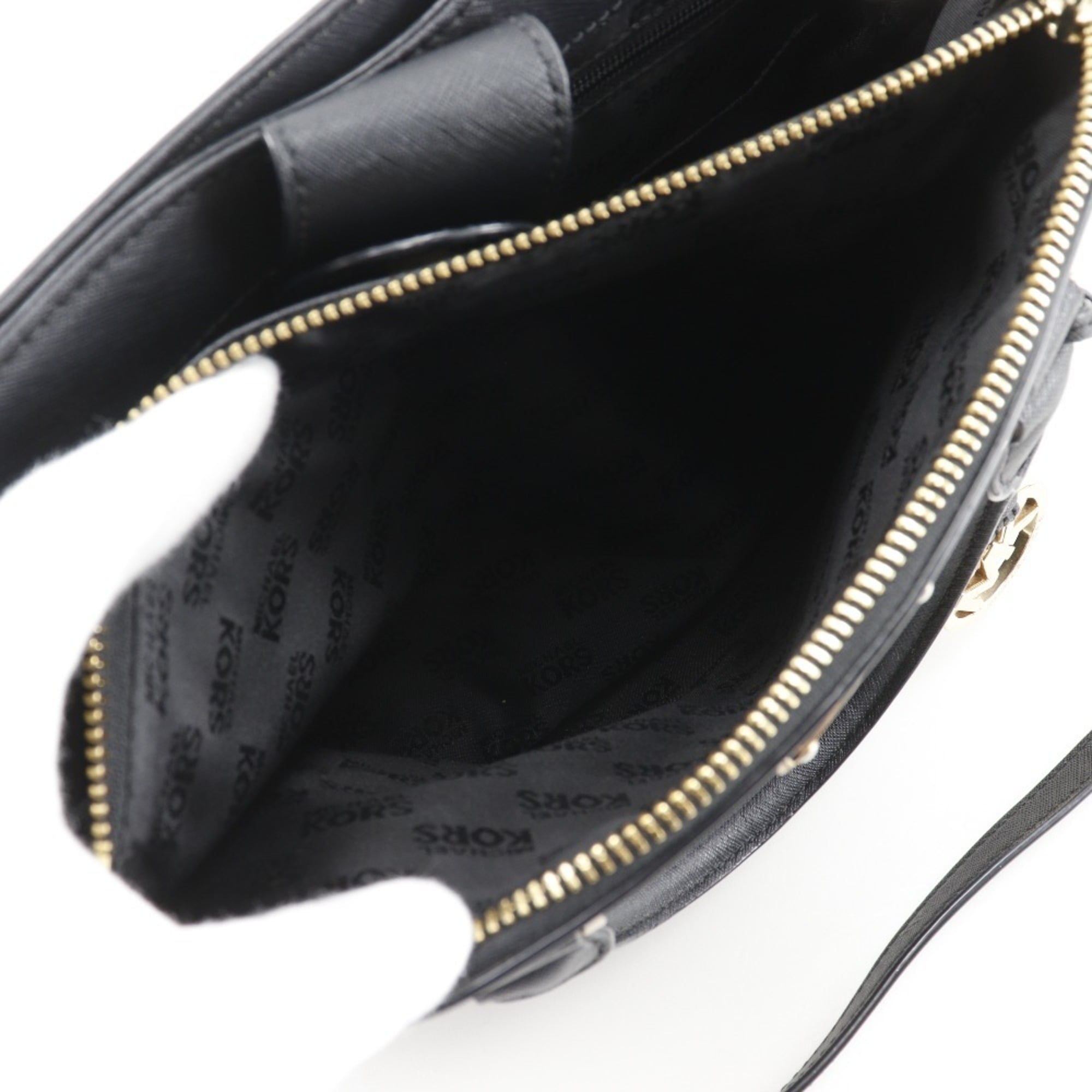 Michael Kors Black Leather Handbag (Pre-Owned)
