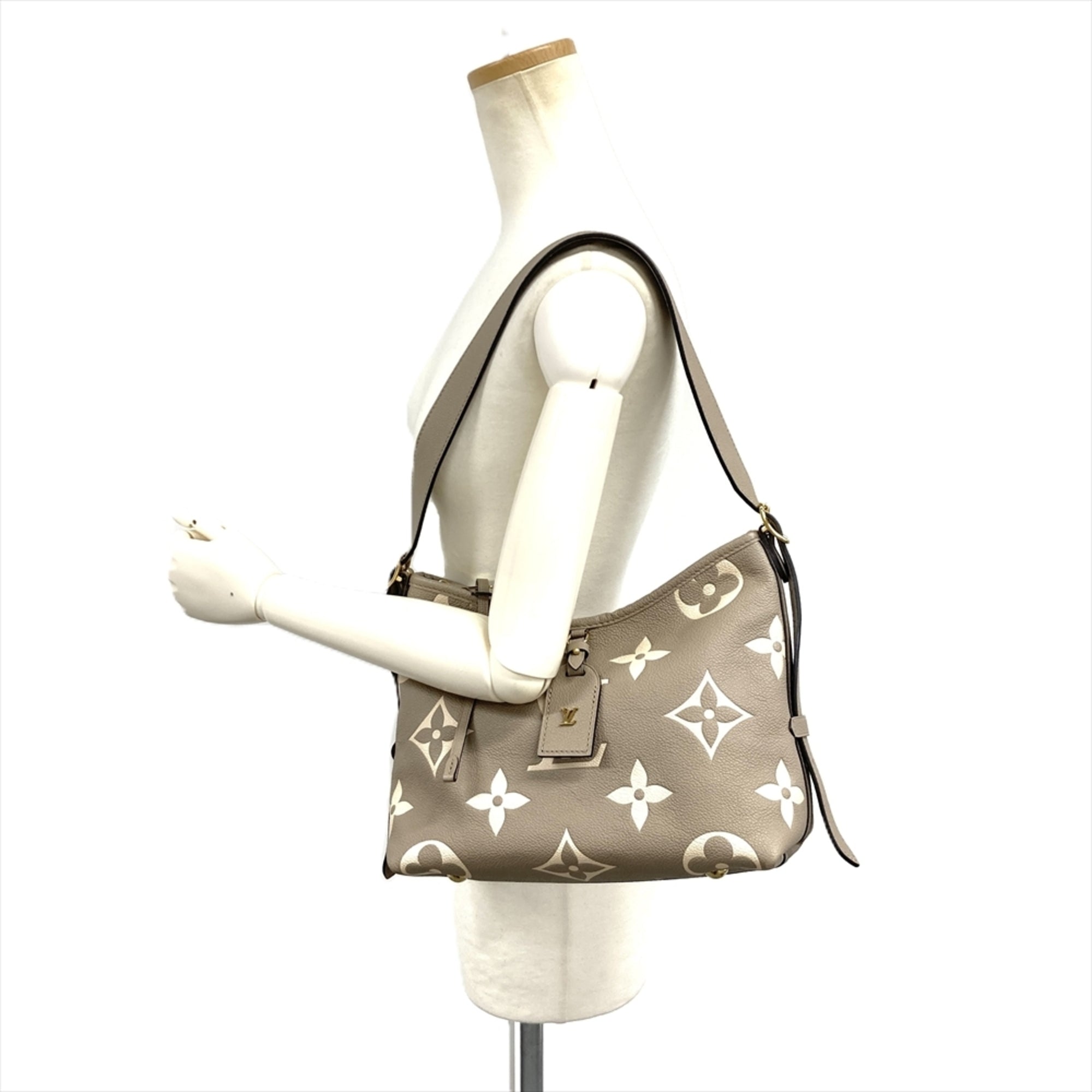 Louis Vuitton Beige Bicolor Cream Monogram Or Monogram Empreinte Pouch Shoulder Bag (Pre-Owned)
