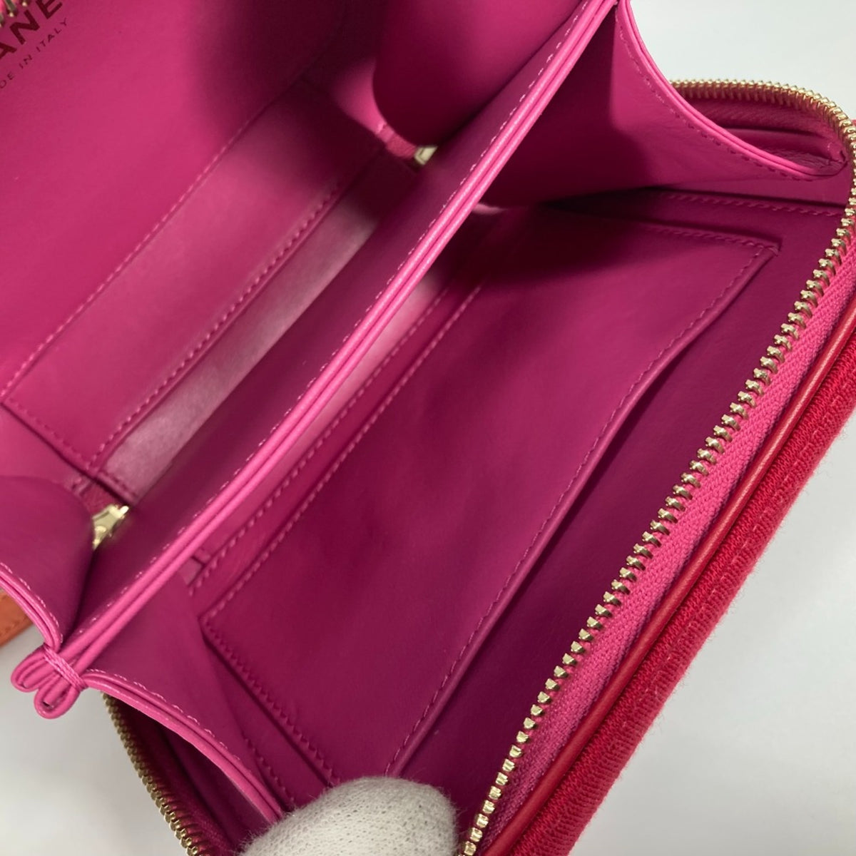 Chanel Red Other Shoulder Bag (Pre-Owned)