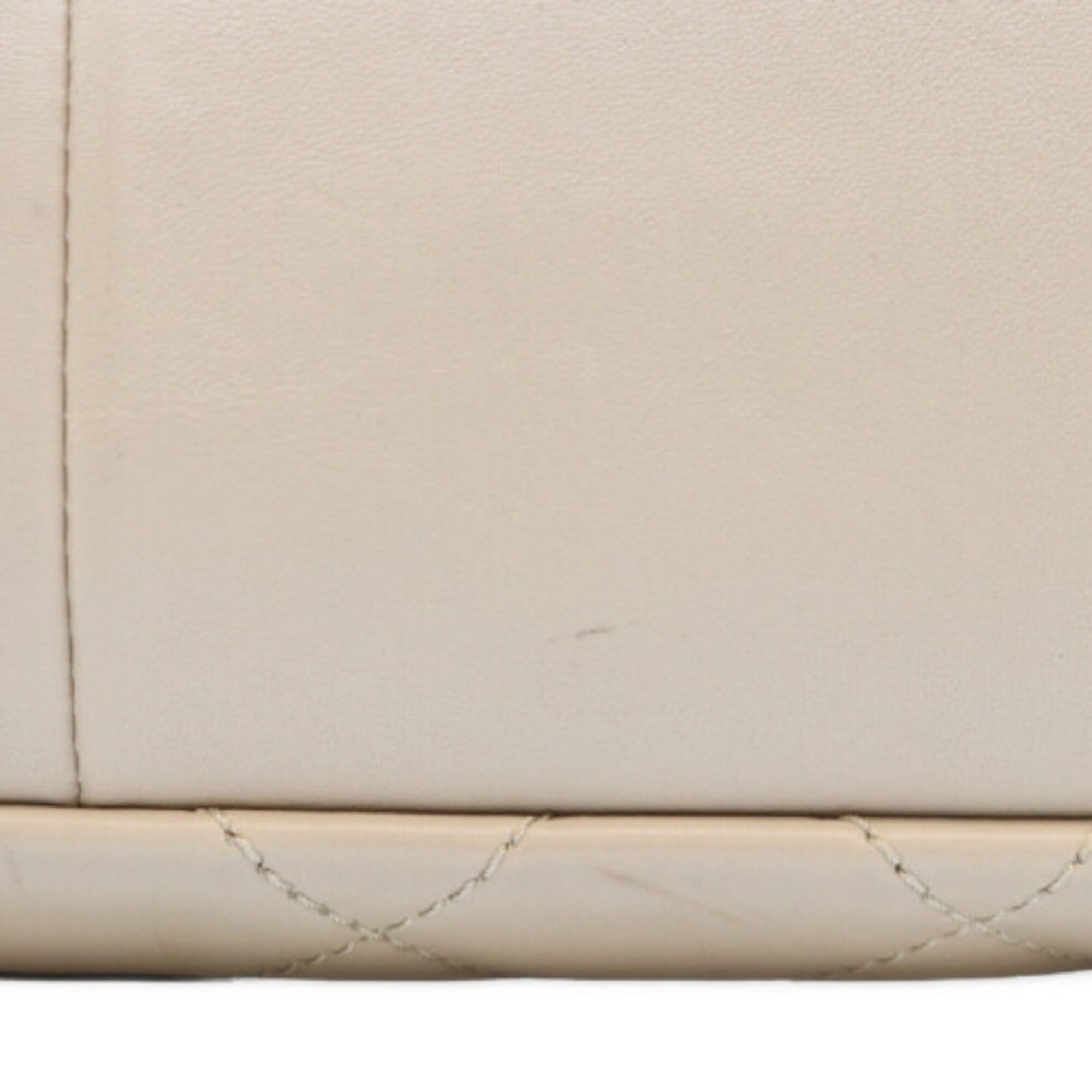 Chanel Black Ivory Leather Shoulder Bag (Pre-Owned)