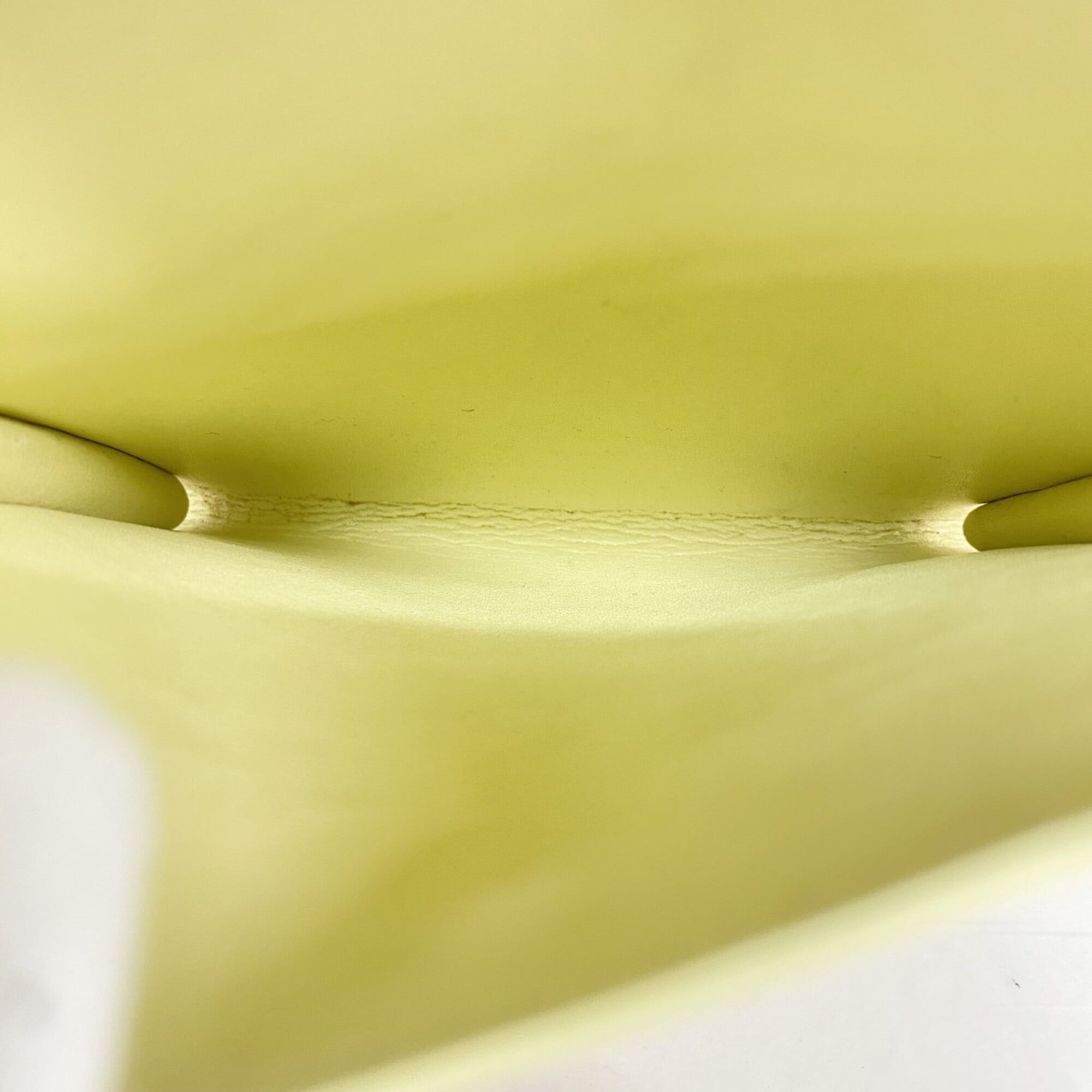 Louis Vuitton Lime Yellow Shoulder Bag (Pre-Owned)