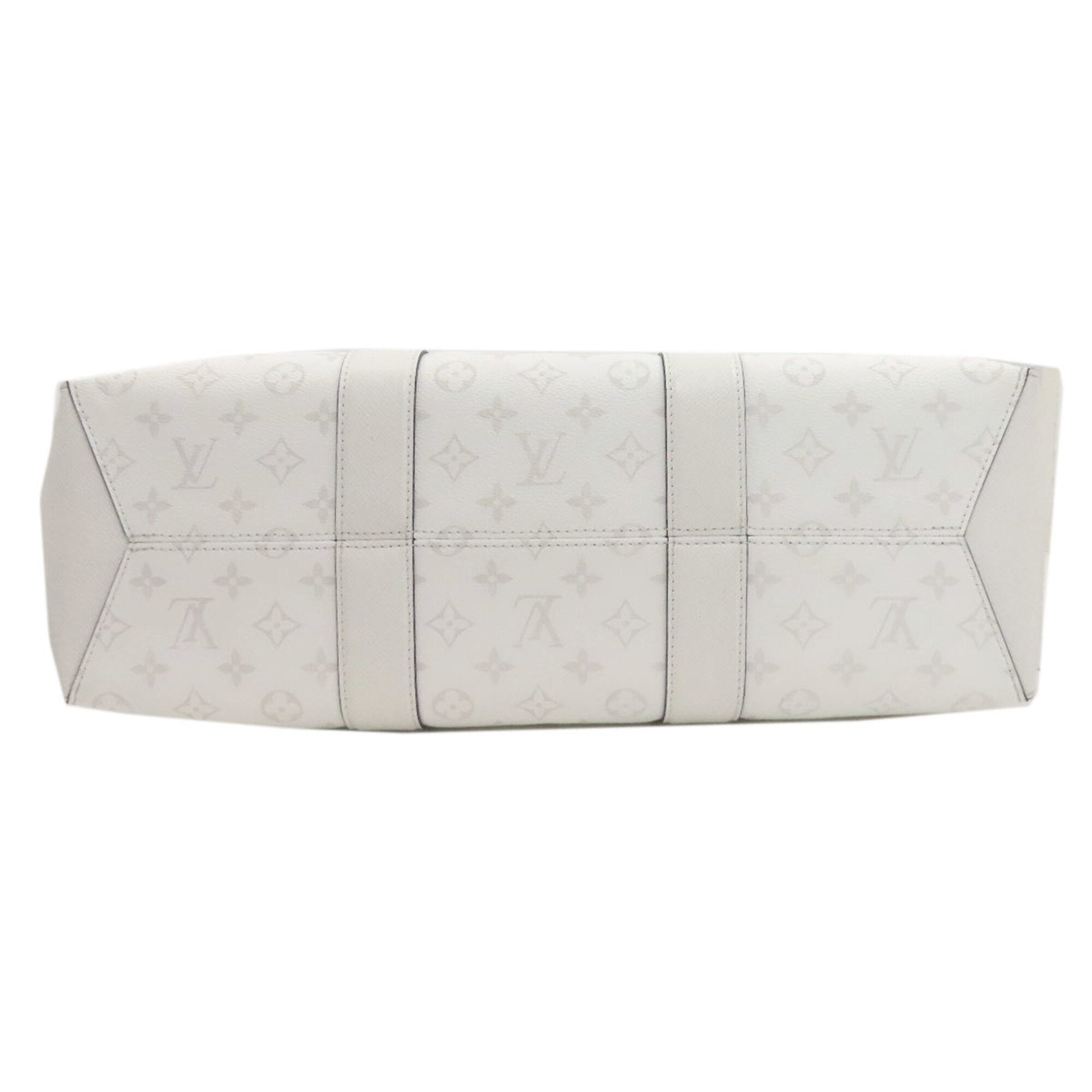Louis Vuitton Blanc Monogram Taigarama Tote Bag (Pre-Owned)