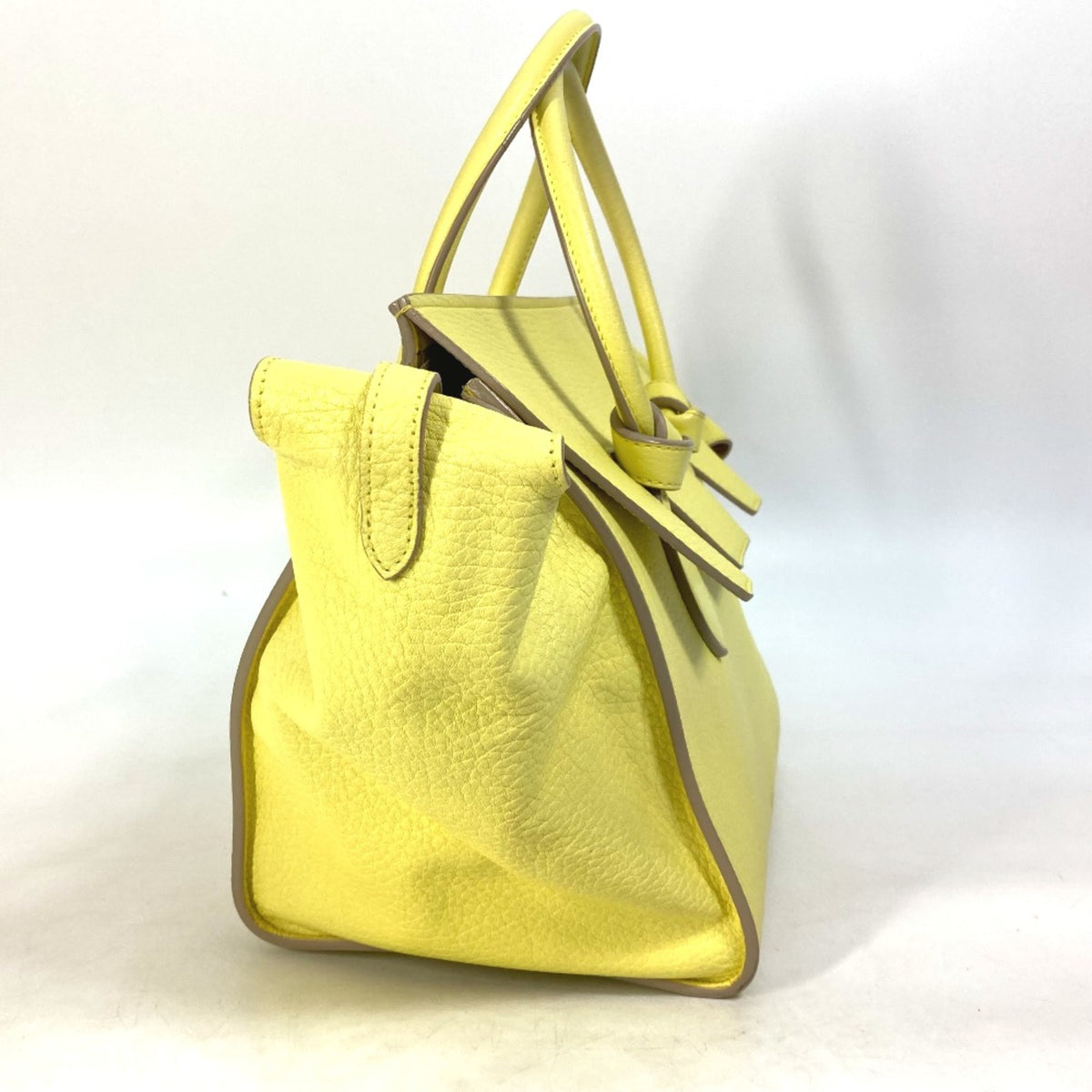 Celine Yellow Leather Handbag (Pre-Owned)