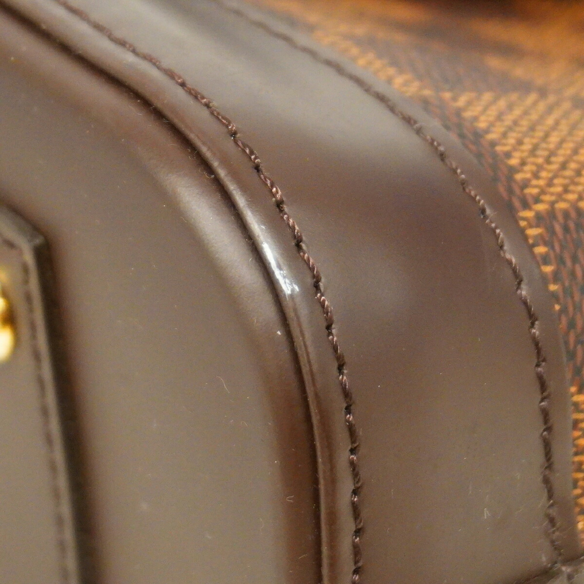 Louis Vuitton Ebene Handbag (Pre-Owned)