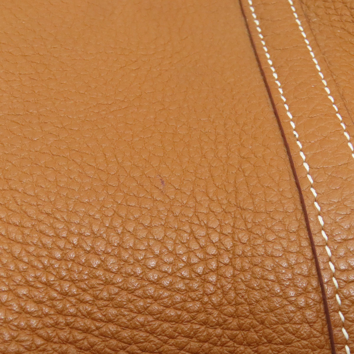 Hermes Gold Handbag (Pre-Owned)