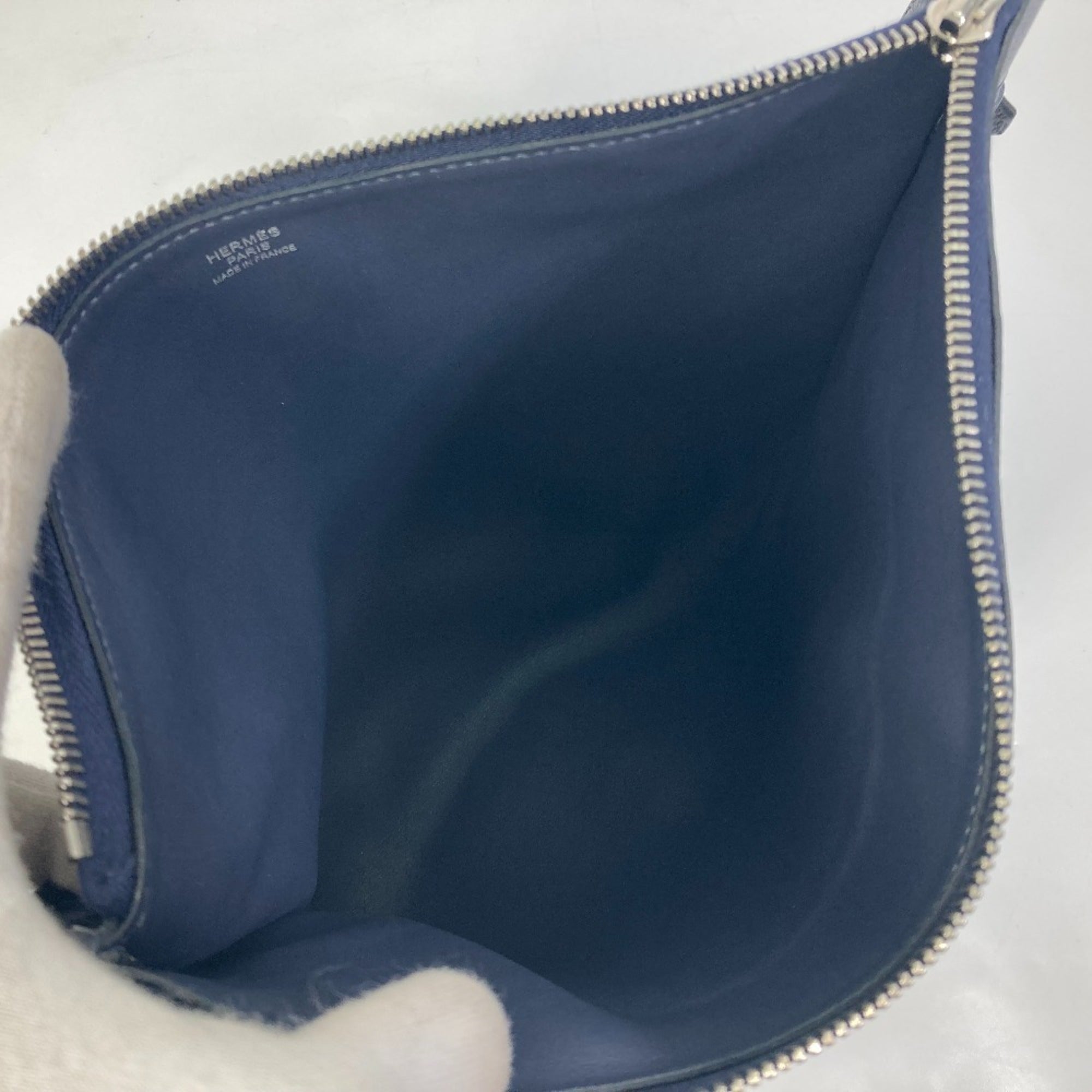 Hermes Blue Nuit Navy Leather Shoulder Bag (Pre-Owned)