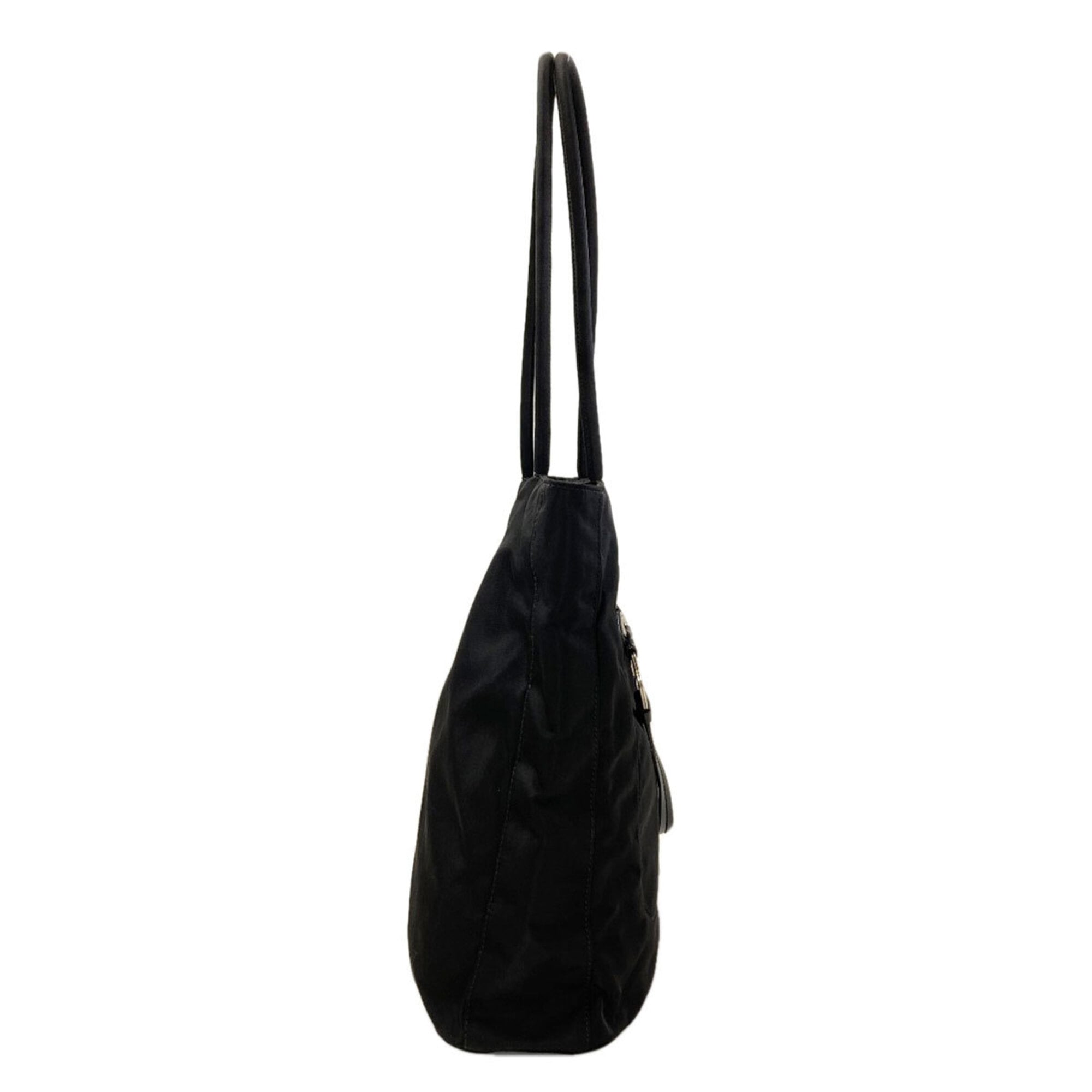 Prada Black Nylon Handbag (Pre-Owned)