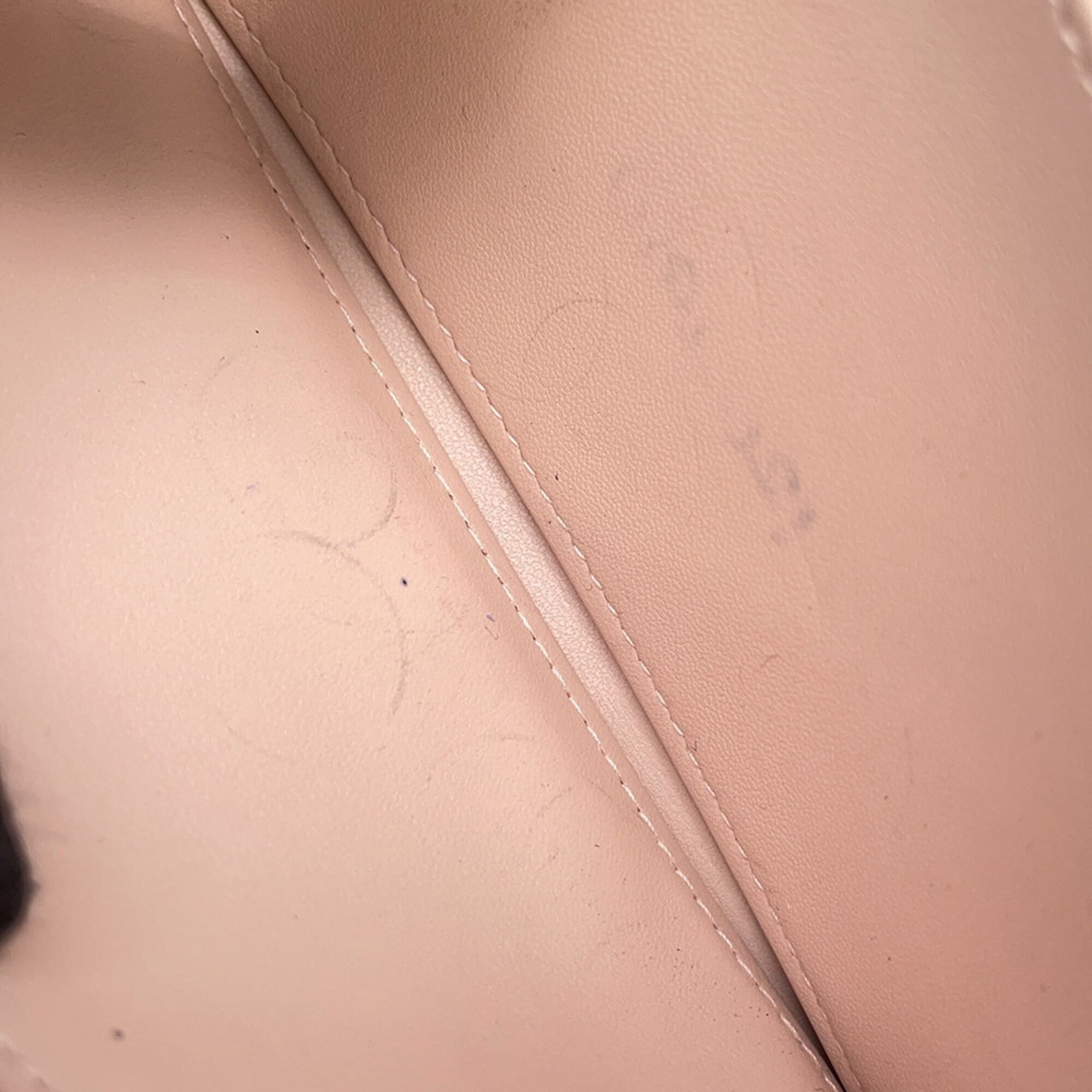 Christian Dior Pink Leather Long Wallet (Bi-Fold) (Pre-Owned)