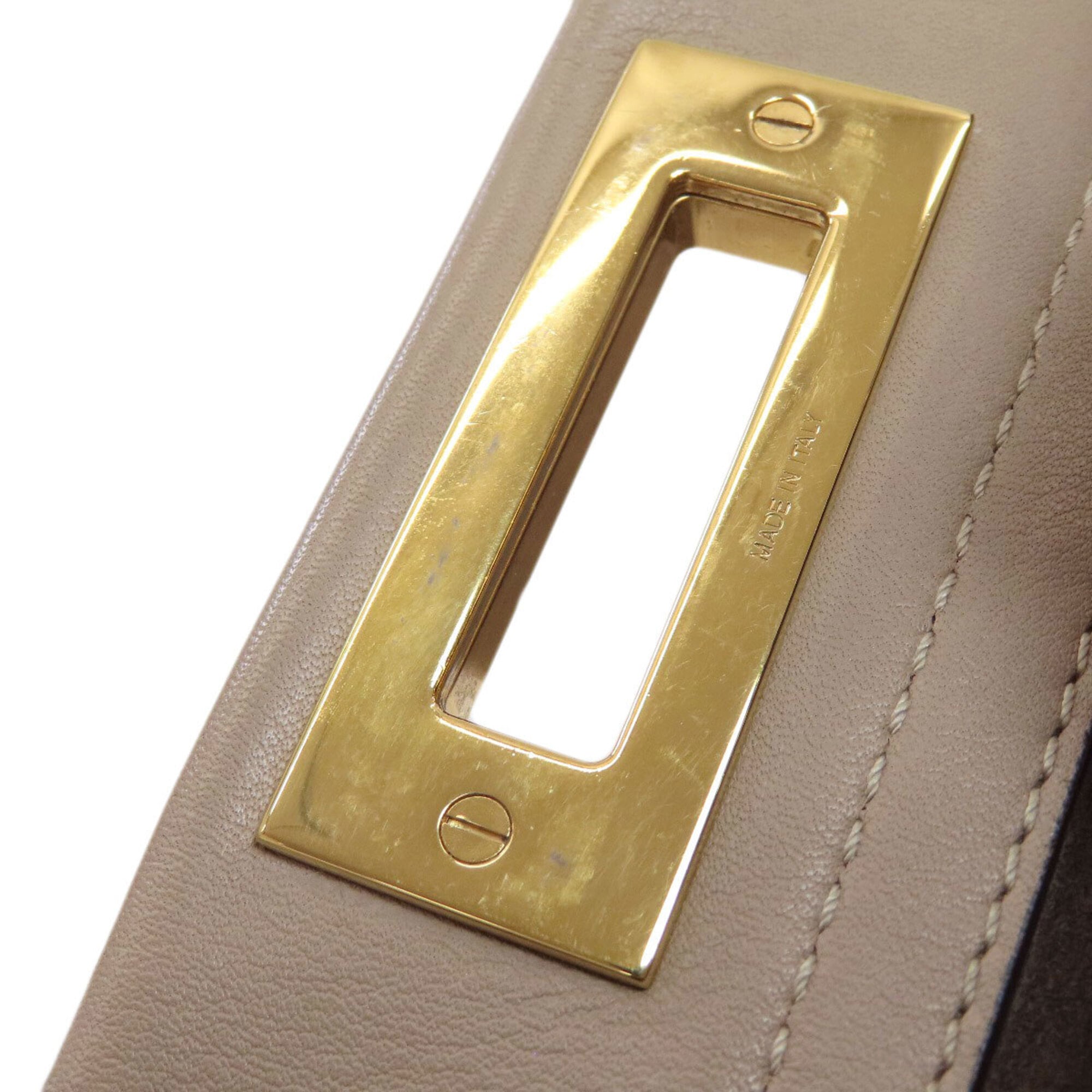 Fendi Grayish Leather Handbag (Pre-Owned)