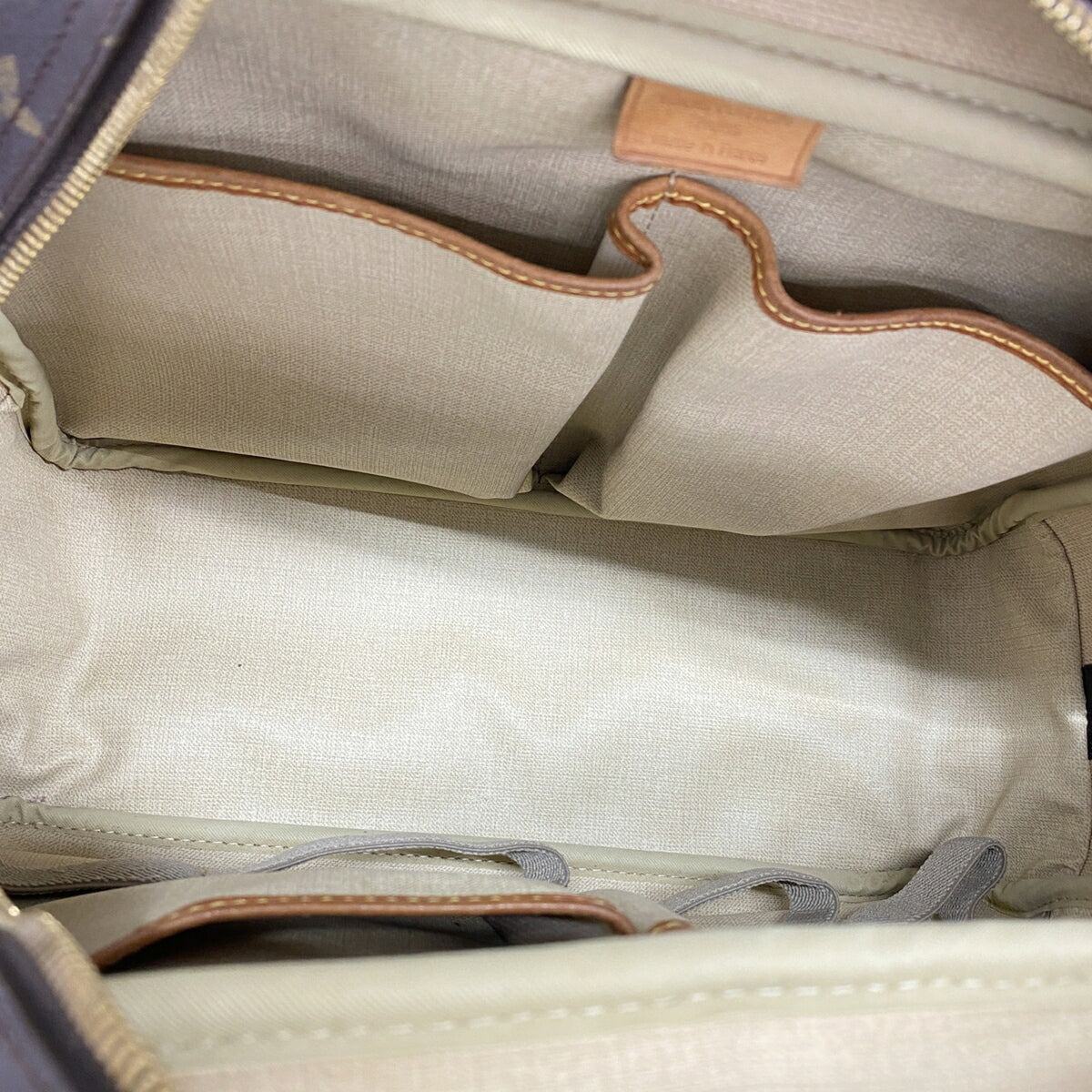 Louis Vuitton Brown Handbag (Pre-Owned)
