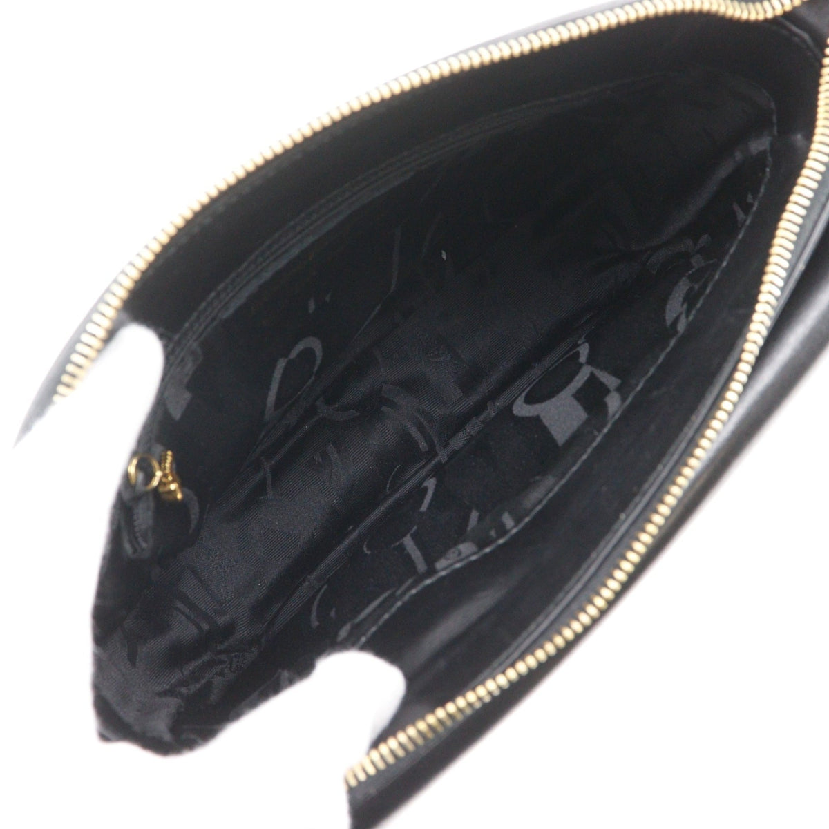 Salvatore Ferragamo Black Leather Shoulder Bag (Pre-Owned)