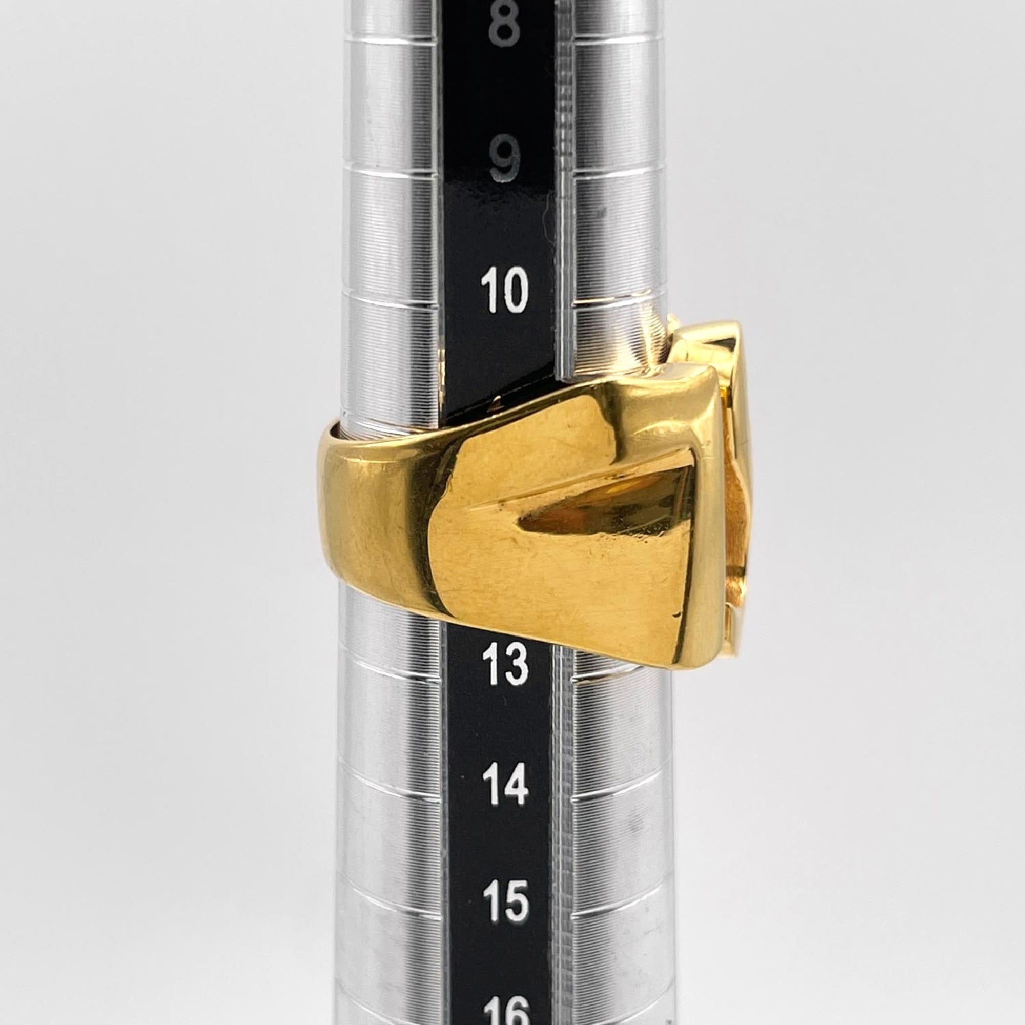 Yves Saint Laurent Gold Metal Band Ring (Pre-Owned)