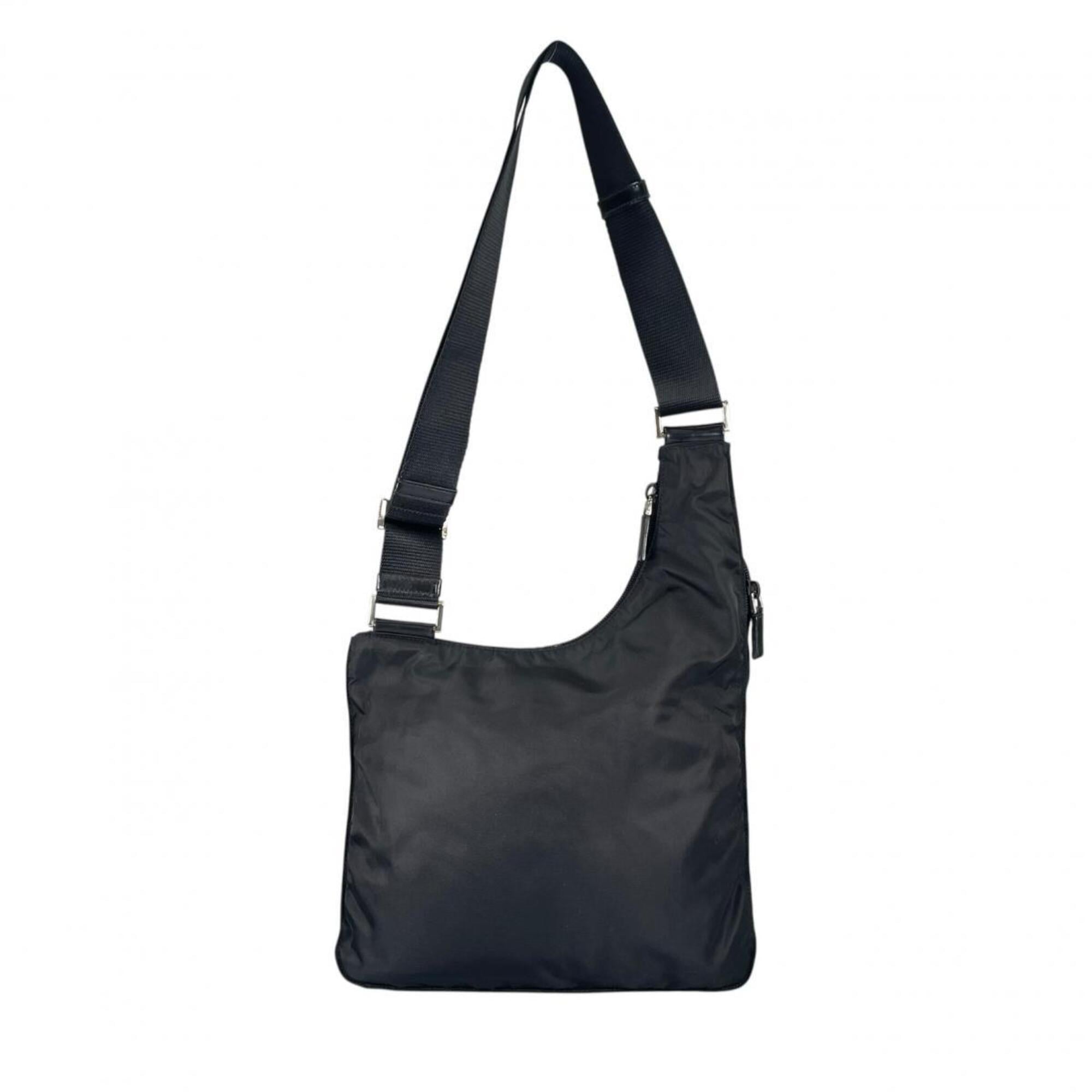 Prada Black Nylon Shoulder Bag (Pre-Owned)
