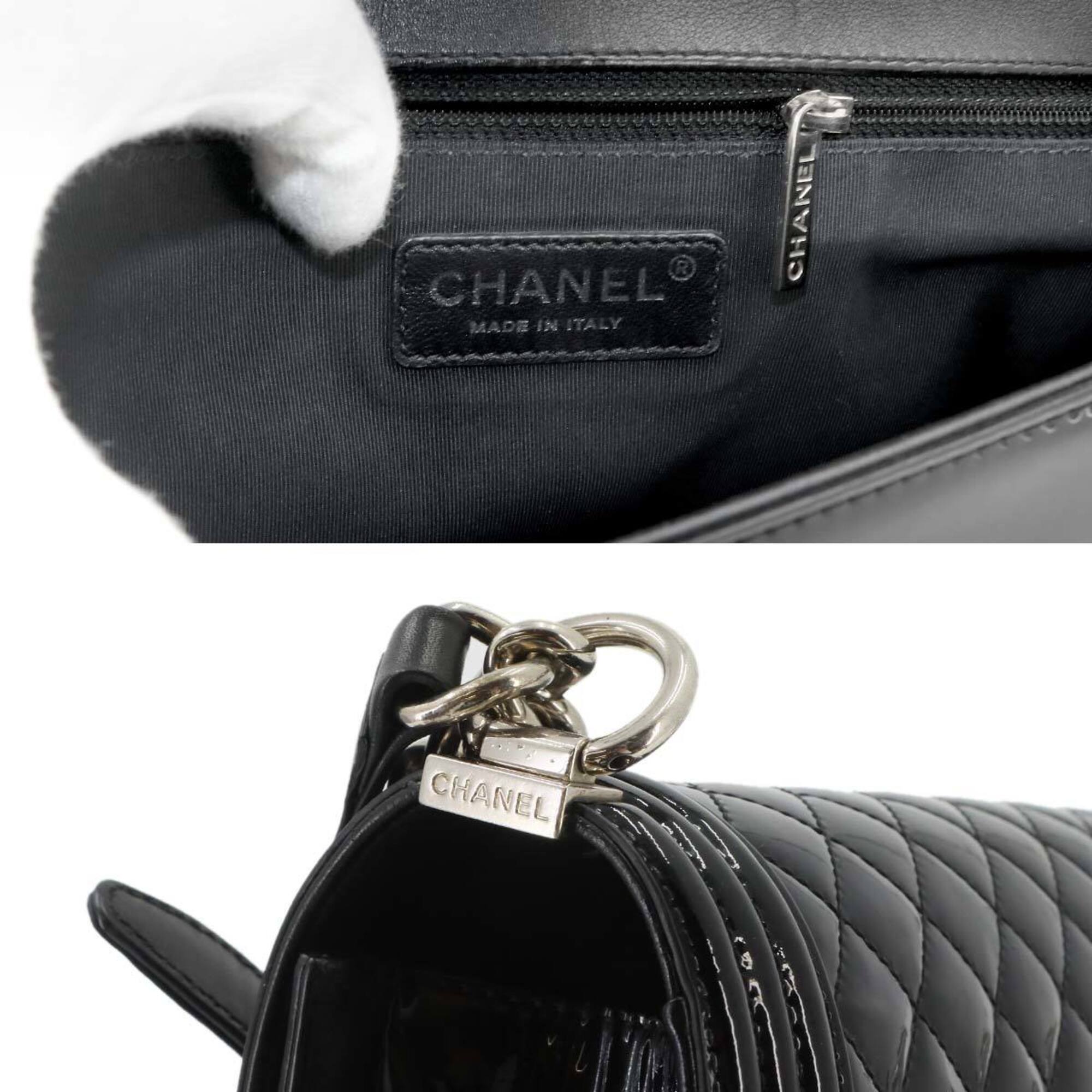 Chanel Black Patent Leather Handbag Shoulder Bag (Pre-Owned)