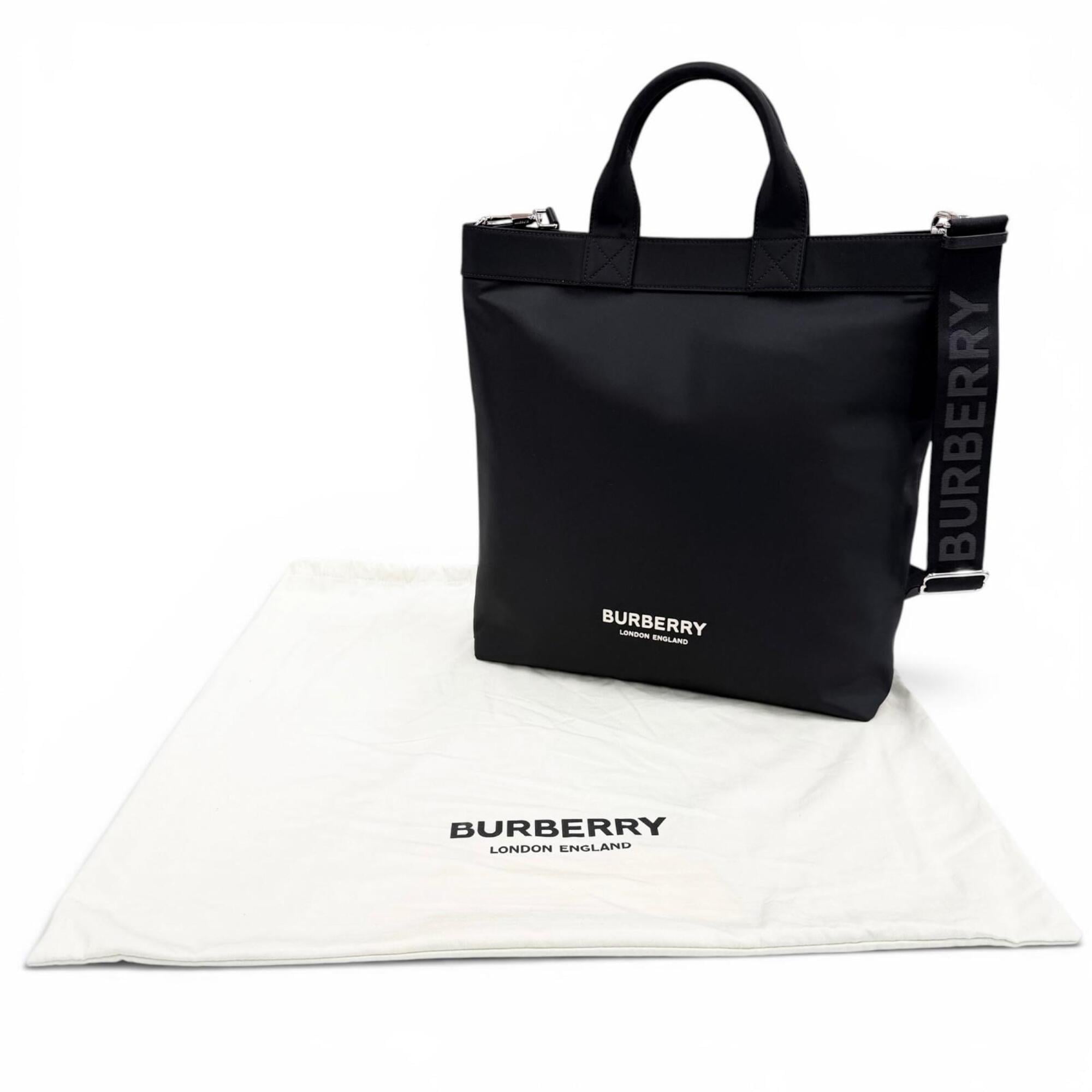 Burberry Black Nylon Tote Bag (Pre-Owned)