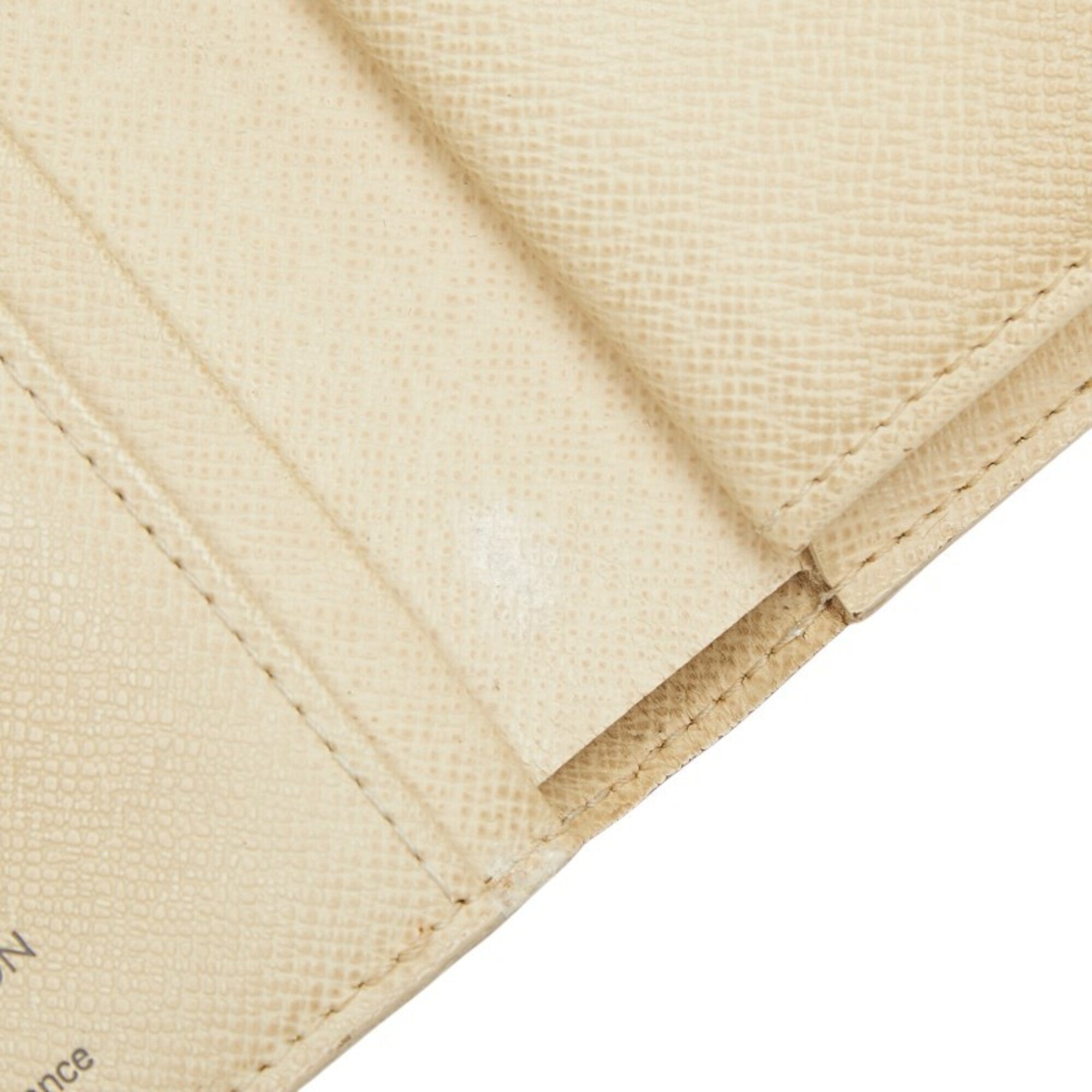 Louis Vuitton White Pvc Leather Wallet (Bi-Fold) (Pre-Owned)