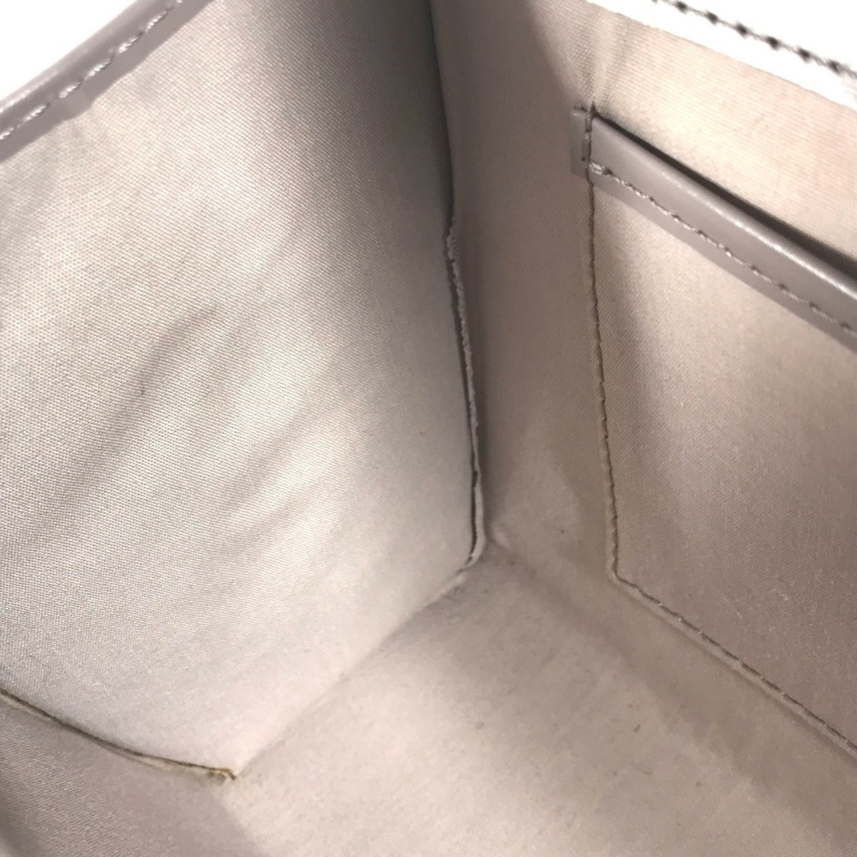Louis Vuitton Epi Purple Epi Leather Shoulder Bag (Pre-Owned)