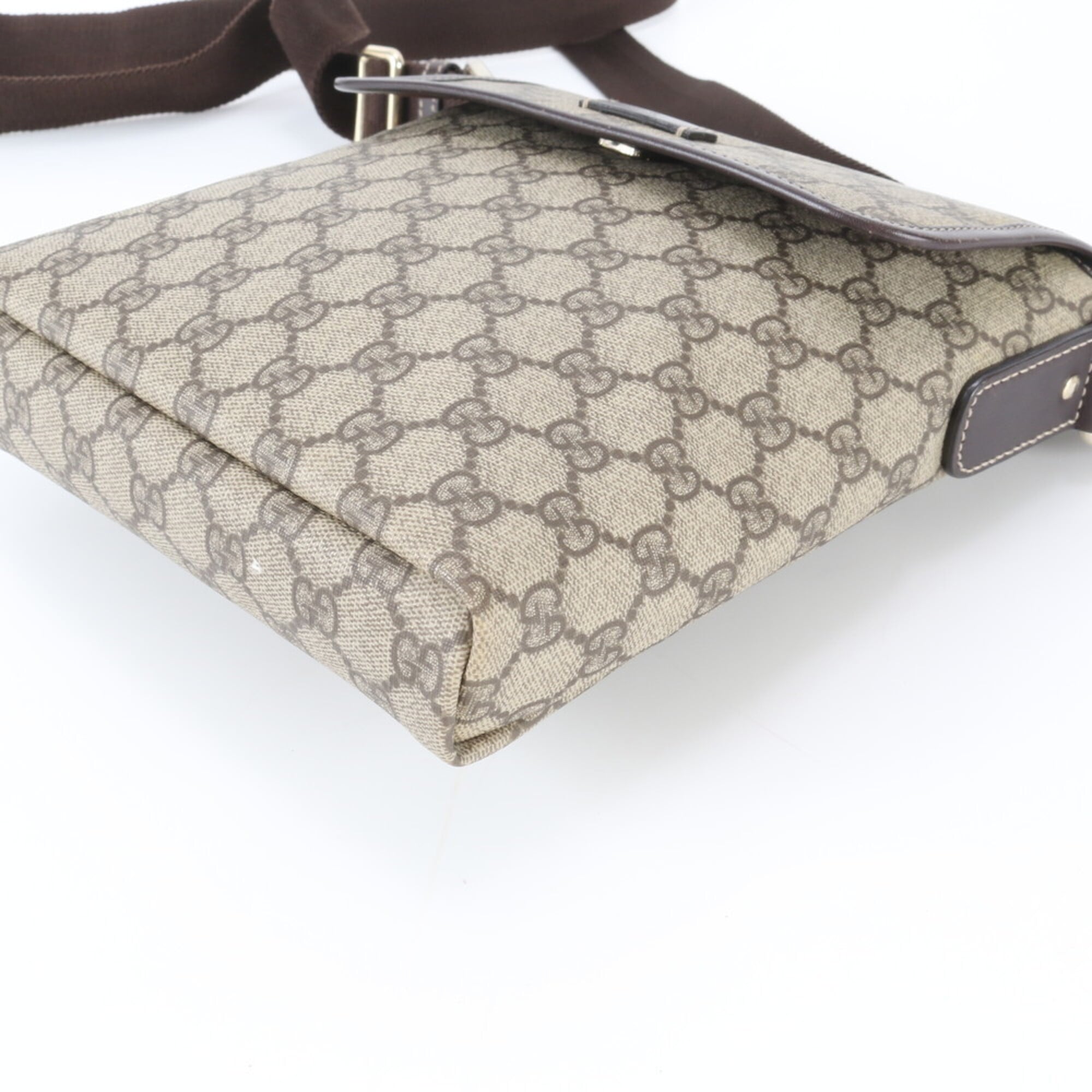 Gucci Beige Leather Coated Canvas Messenger Bag Shoulder Bag (Pre-Owned)