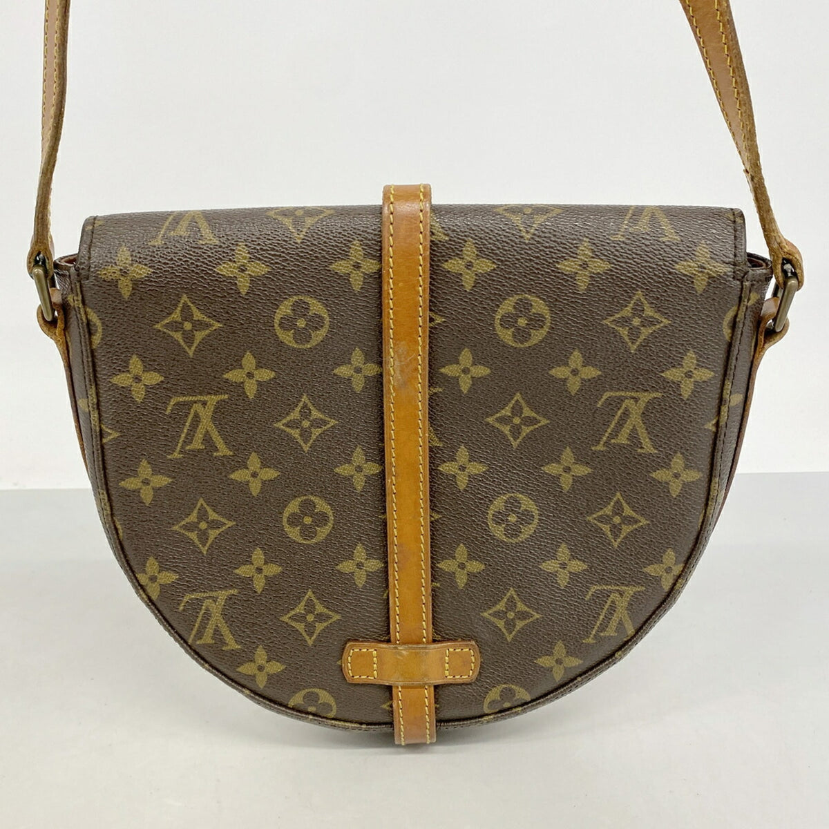Louis Vuitton Brown Shoulder Bag (Pre-Owned)