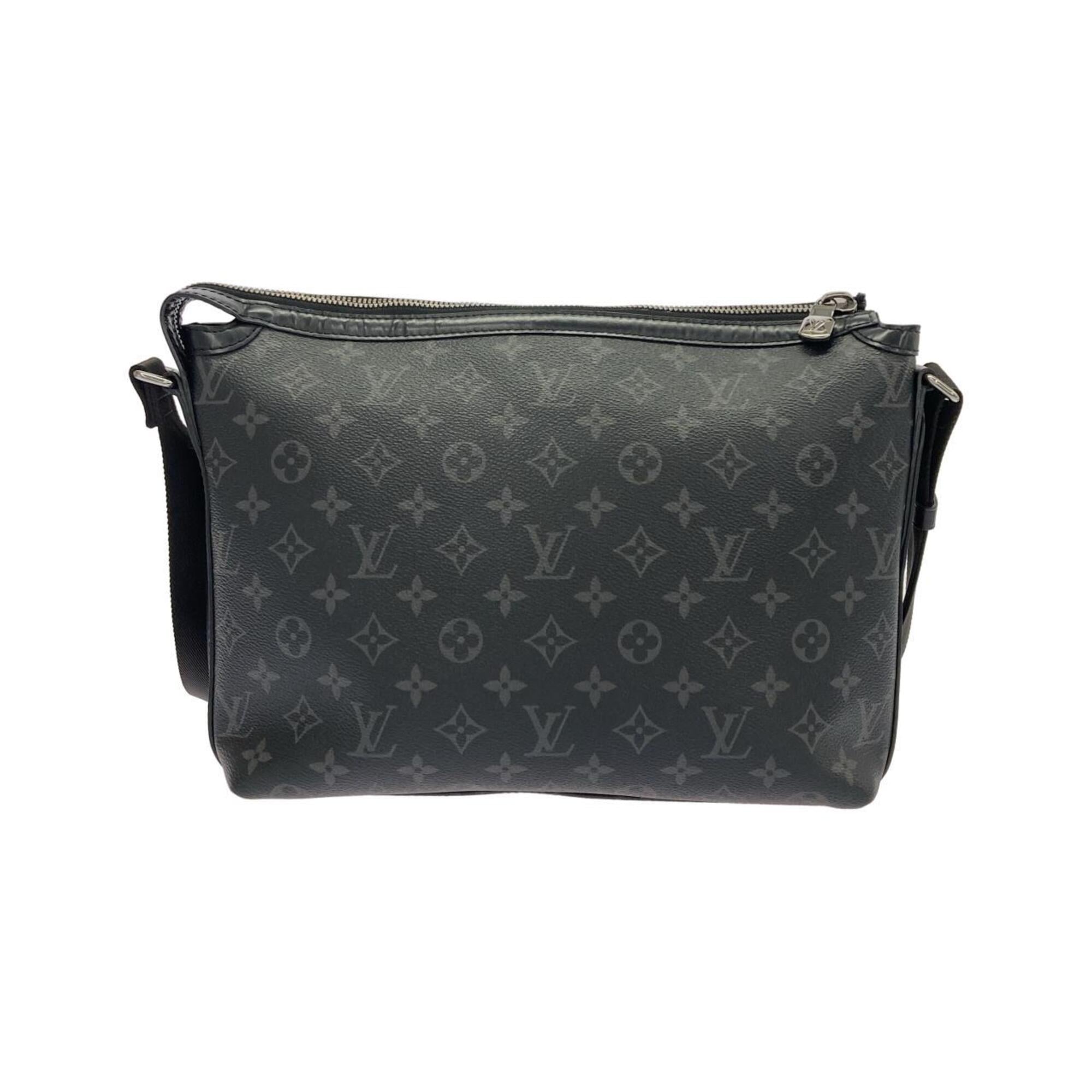 Louis Vuitton Black Coated Canvas Shoulder Bag (Pre-Owned)