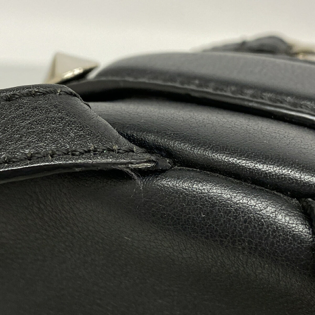 Fendi Black Leather Backpack (Pre-Owned)