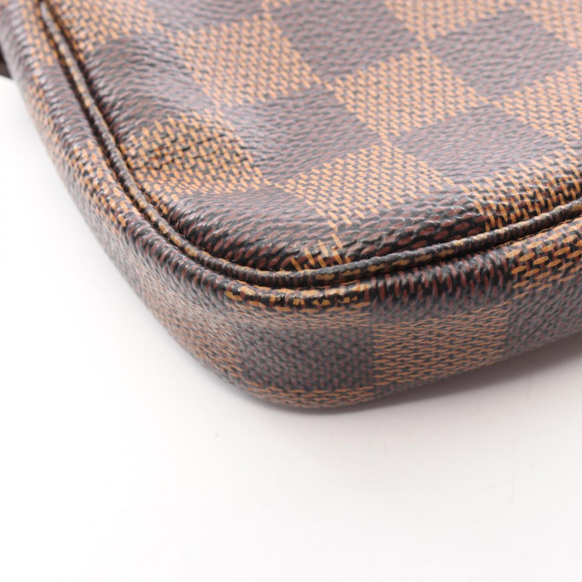 Louis Vuitton Brown Damier Canvas Red Brown Red Color Coated Canvas Handbag Pochette (Pre-Owned)