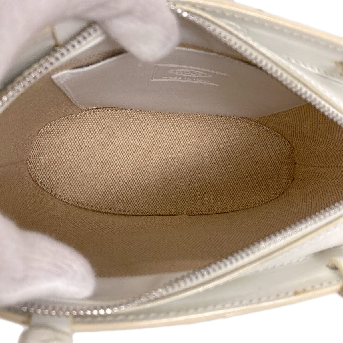 Tod's White Leather Handbag (Pre-Owned)