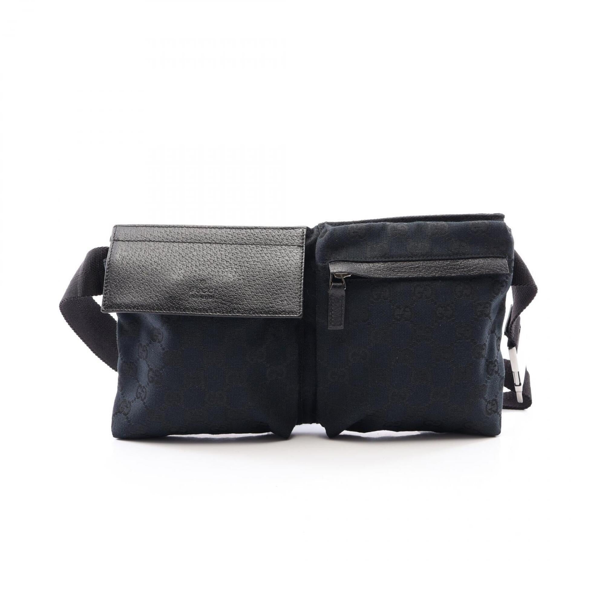 Gucci Black Canvas Leather Fanny Pack Handbag (Pre-Owned)