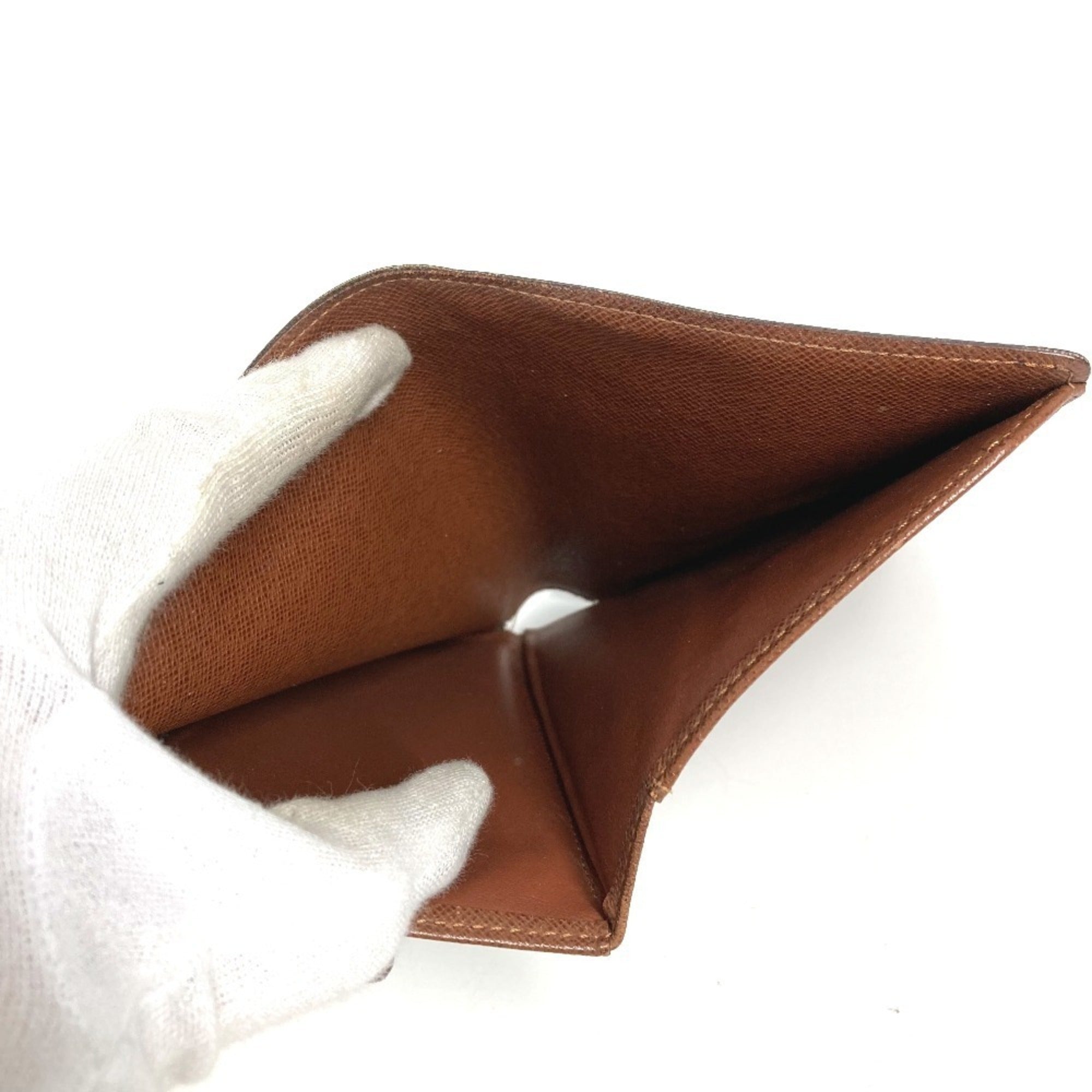 Louis Vuitton Monogram Brown Monogram Wallet (Tri-Fold) (Pre-Owned)