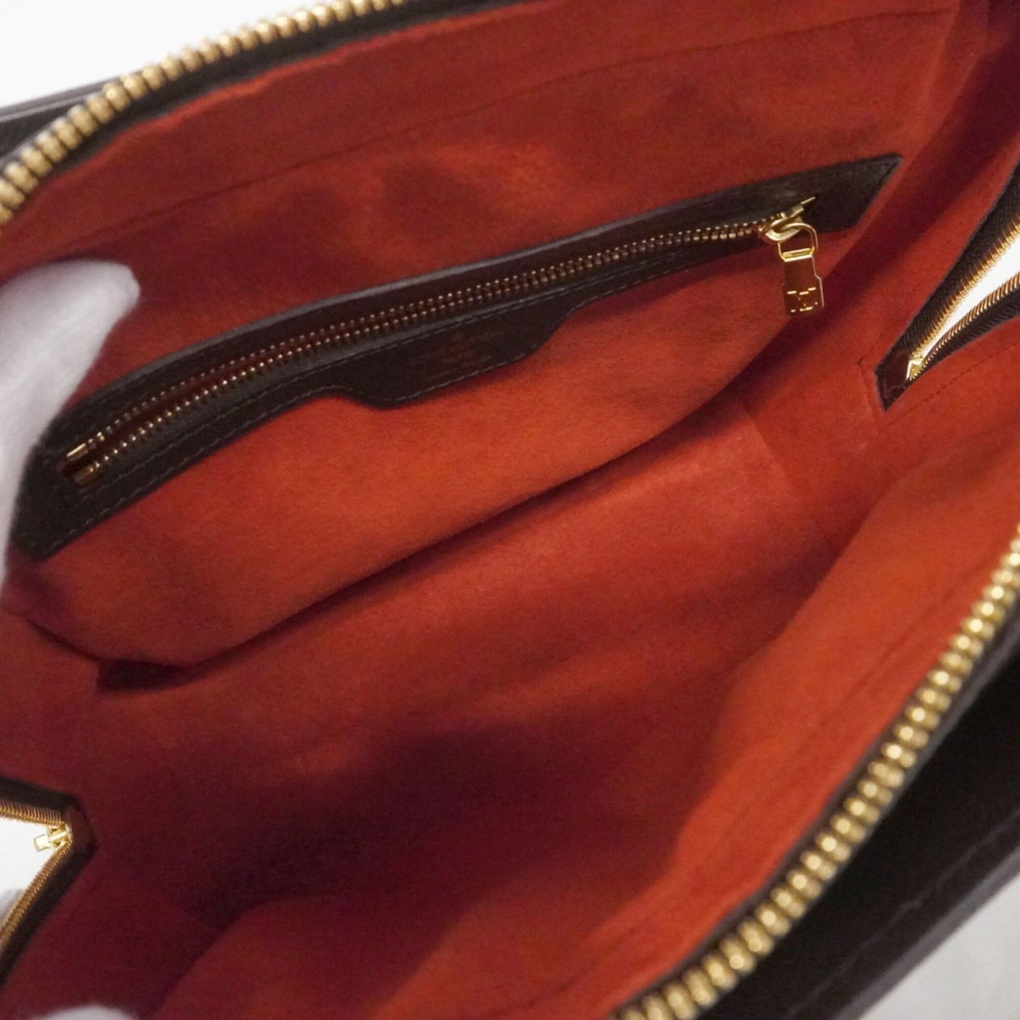 Louis Vuitton Ebene Handbag (Pre-Owned)