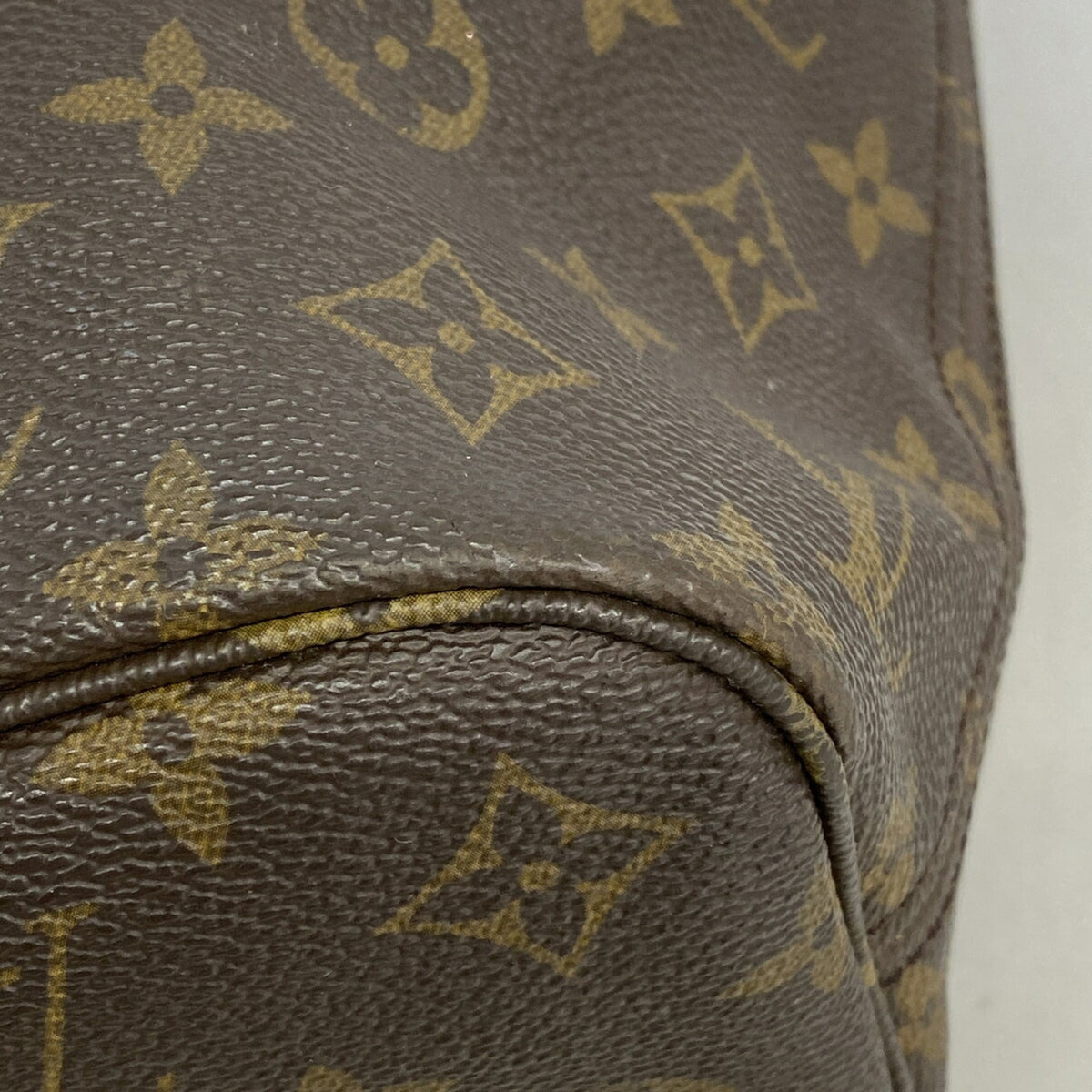 Louis Vuitton Brown Tote Bag (Pre-Owned)