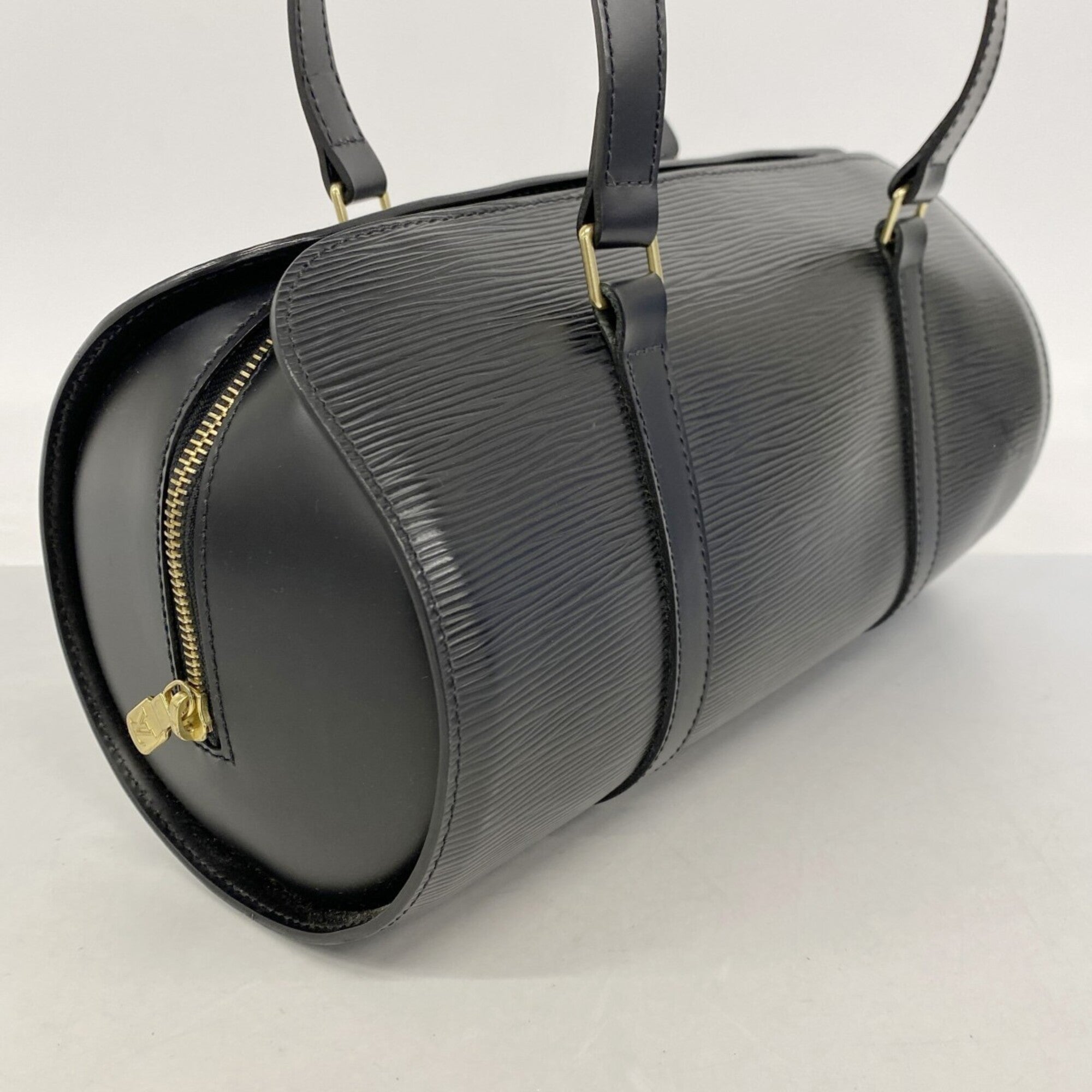 Louis Vuitton Noir Handbag (Pre-Owned)