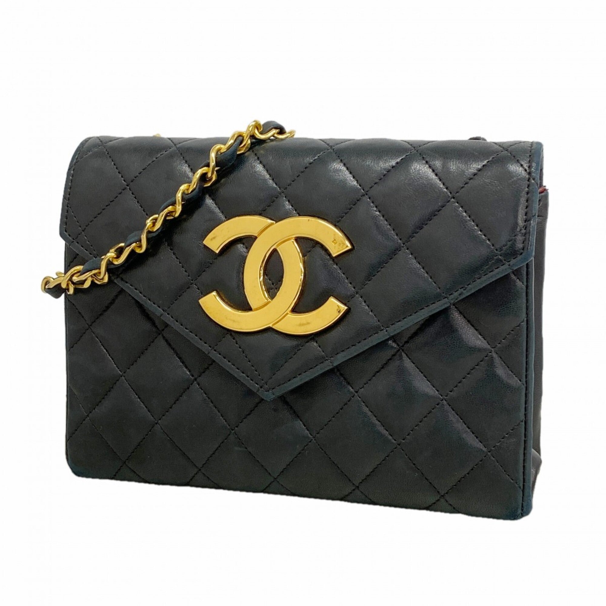 Chanel Black Leather Shoulder Bag (Pre-Owned)