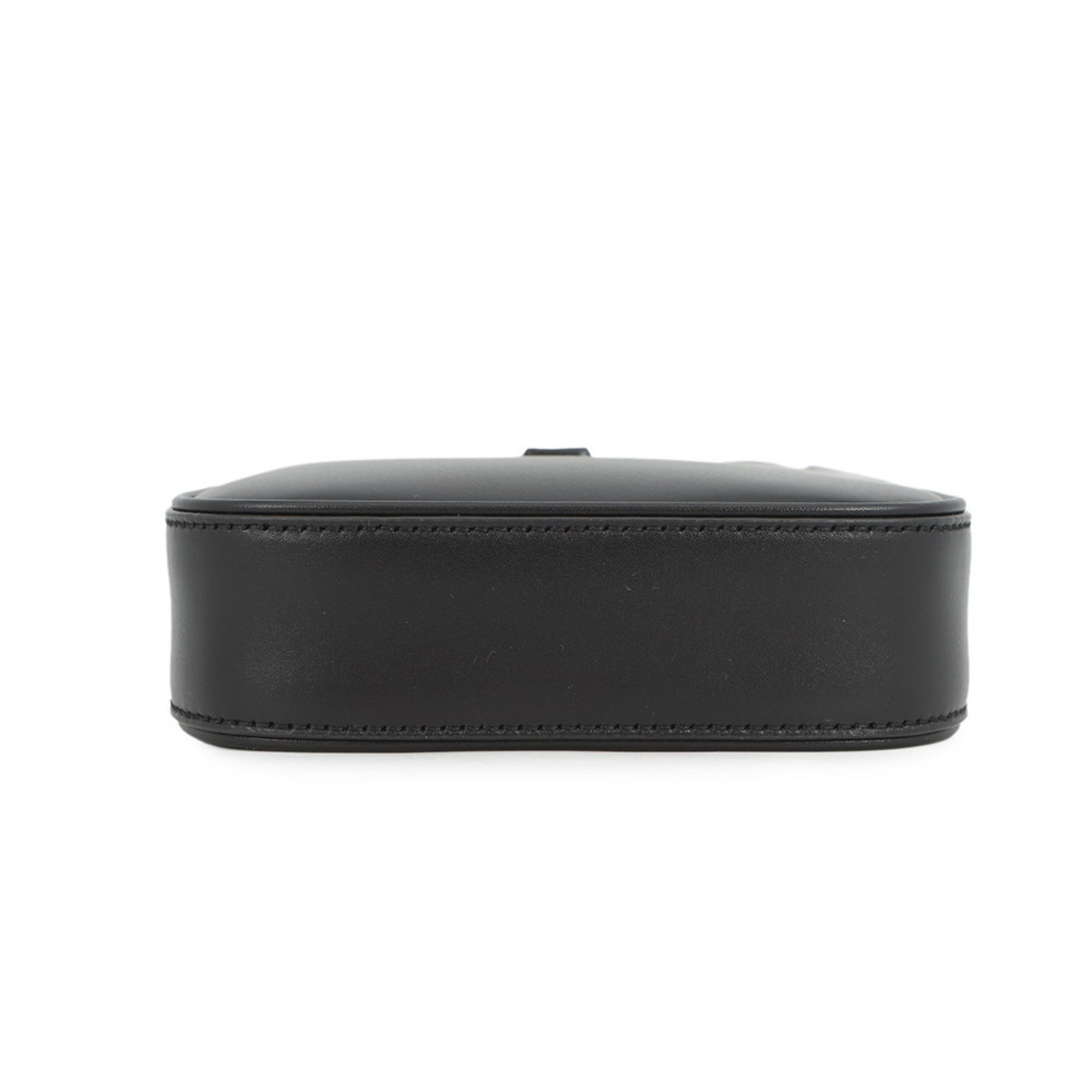 Yves Saint Laurent Black Leather Shoulder Bag (Pre-Owned)