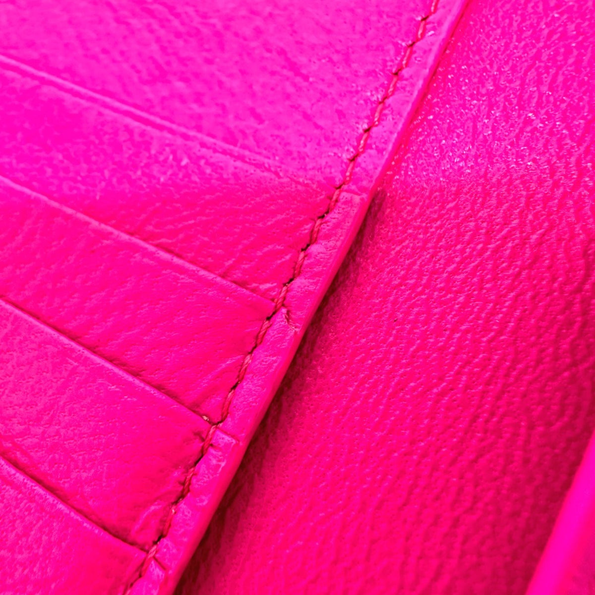 Balenciaga Pink Leather Wallet (Bi-Fold) (Pre-Owned)