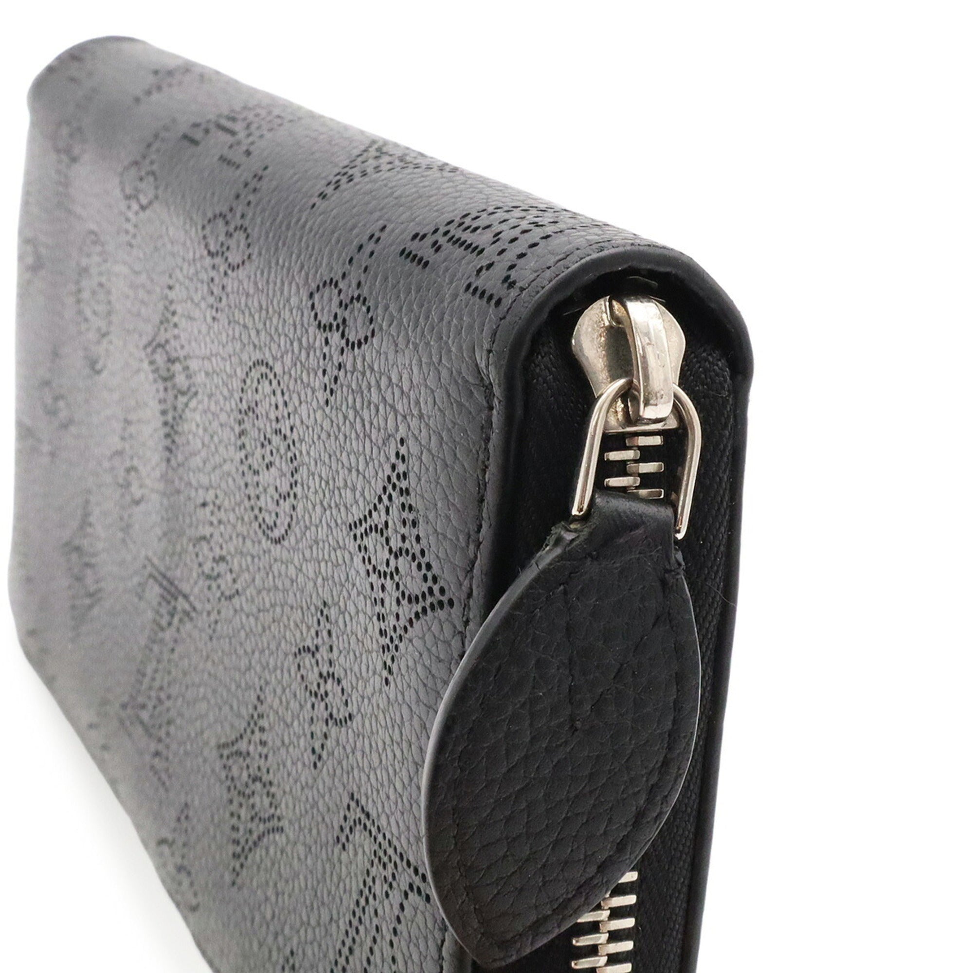 Louis Vuitton Noir Leather Long Wallet (Bi-Fold) (Pre-Owned)