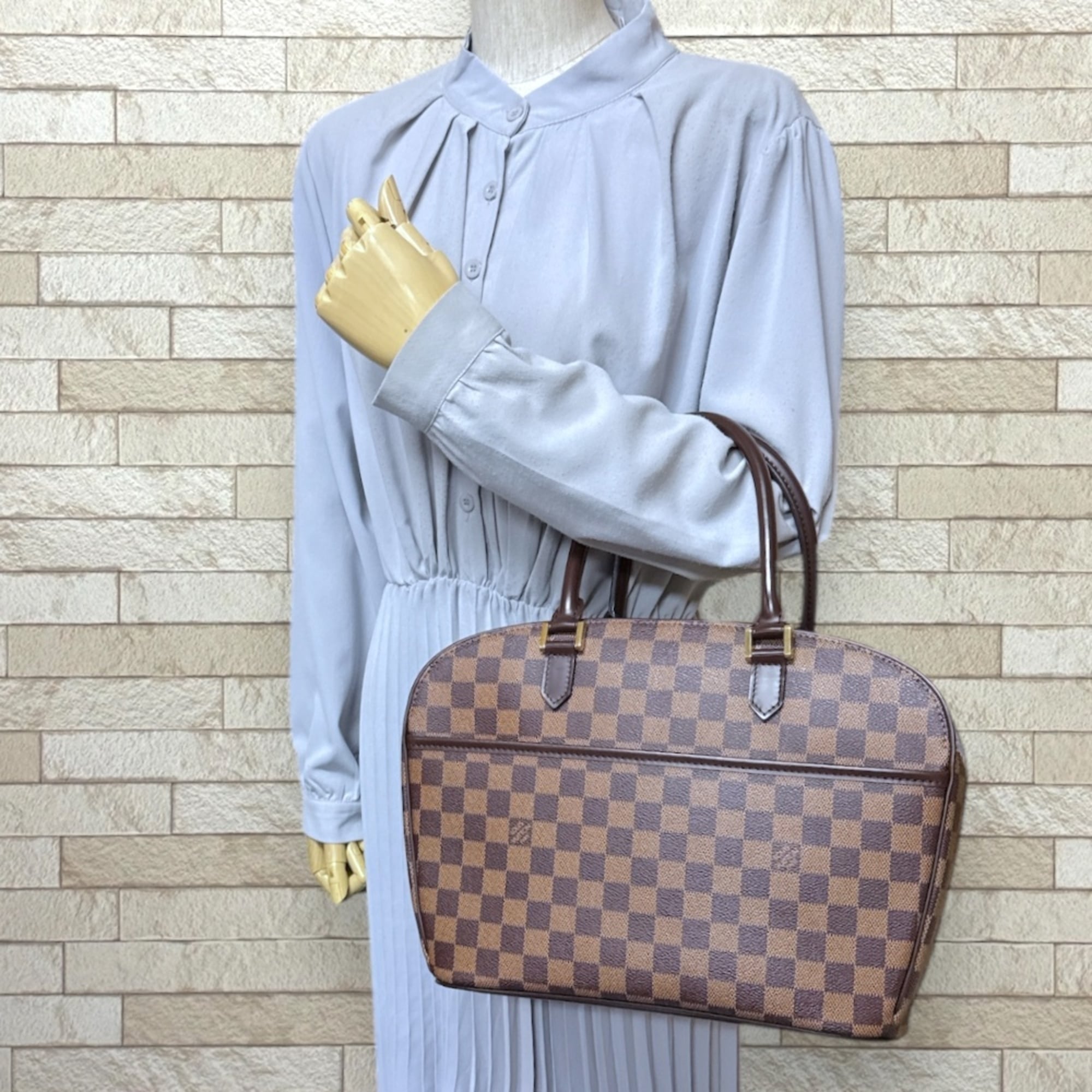Louis Vuitton Damier Ambre Brown Damier Canvas Handbag (Pre-Owned)