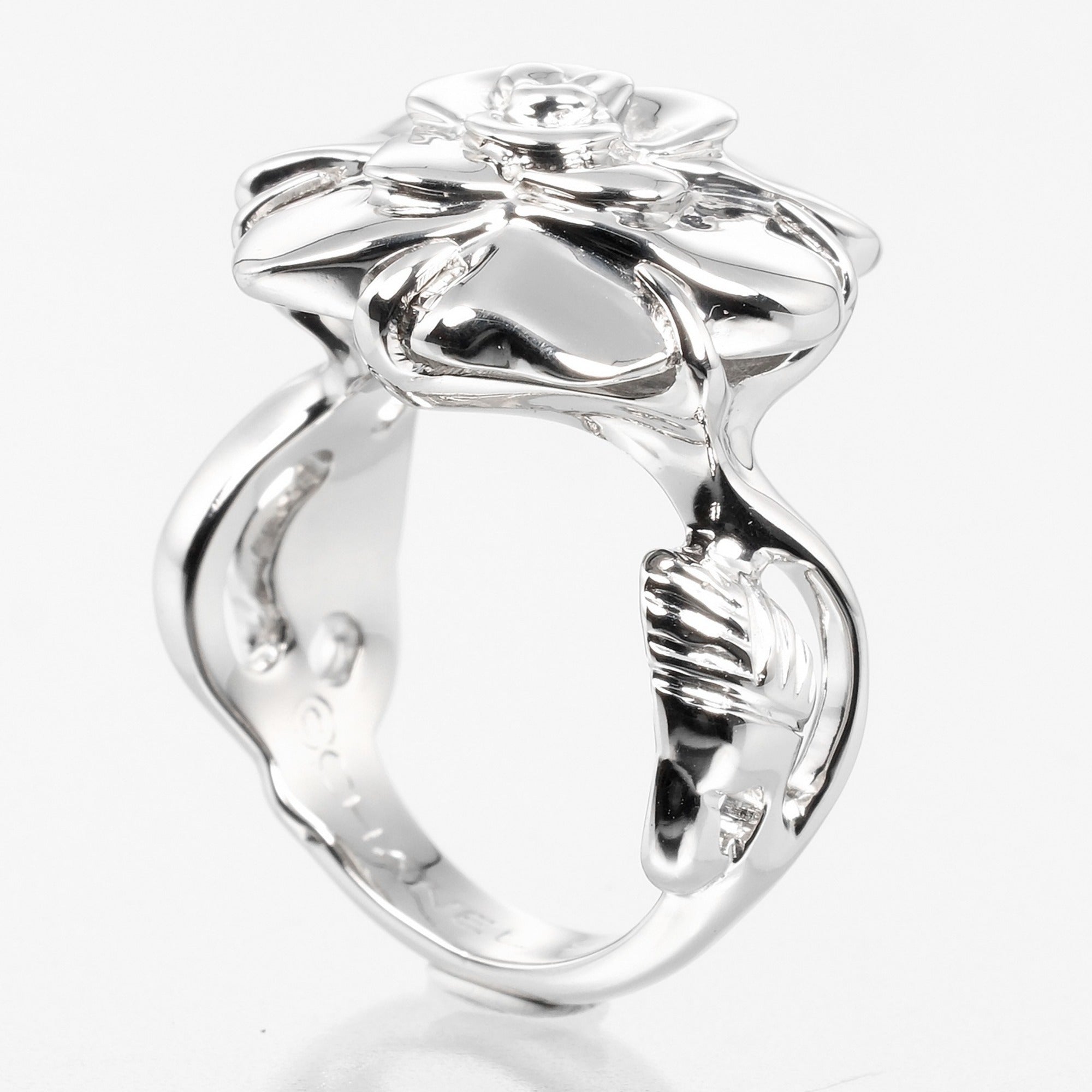 Chanel Camellia White Gold White Gold (18K) Band Ring (Pre-Owned)