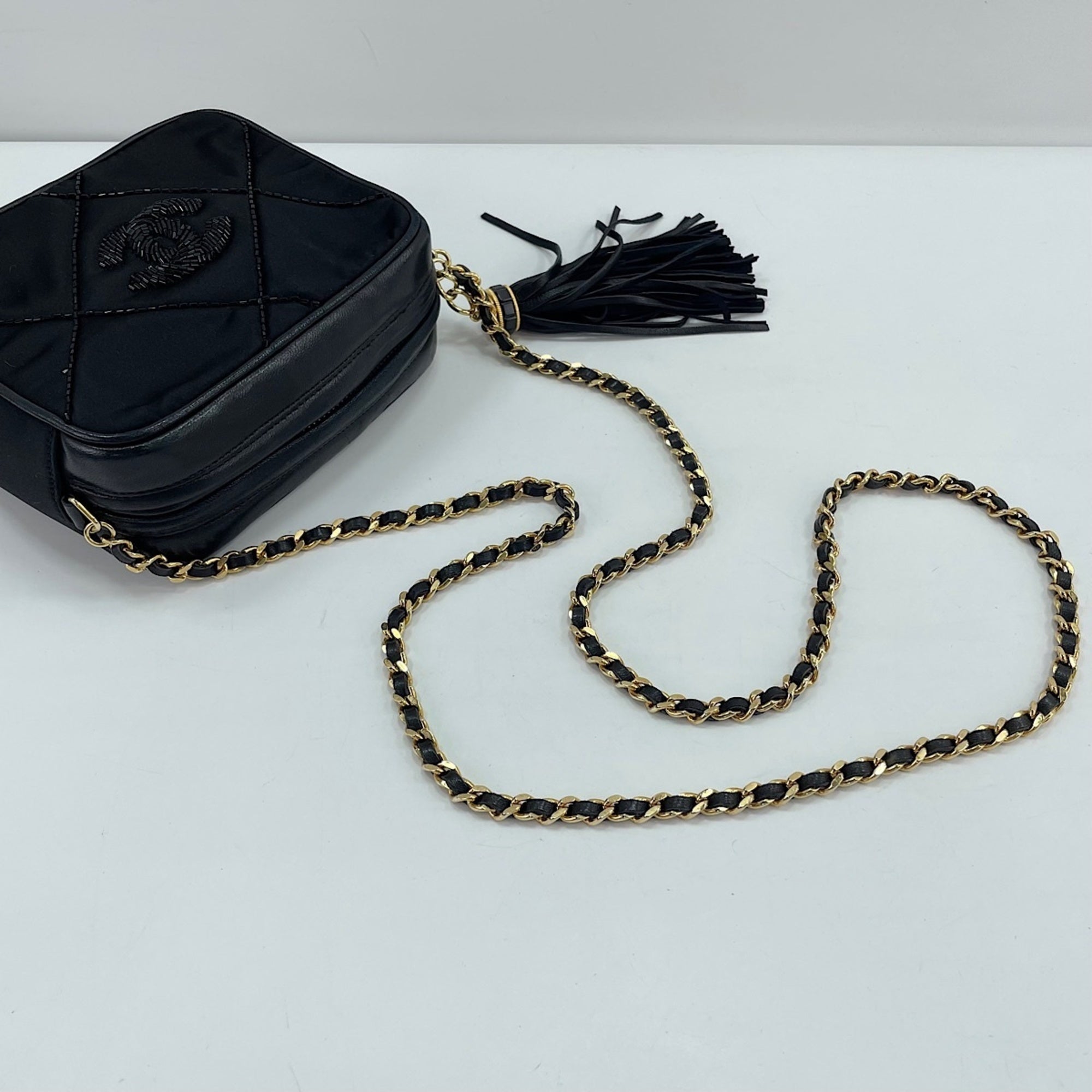 Chanel Matelasse Black Shoulder Bag (Pre-Owned)
