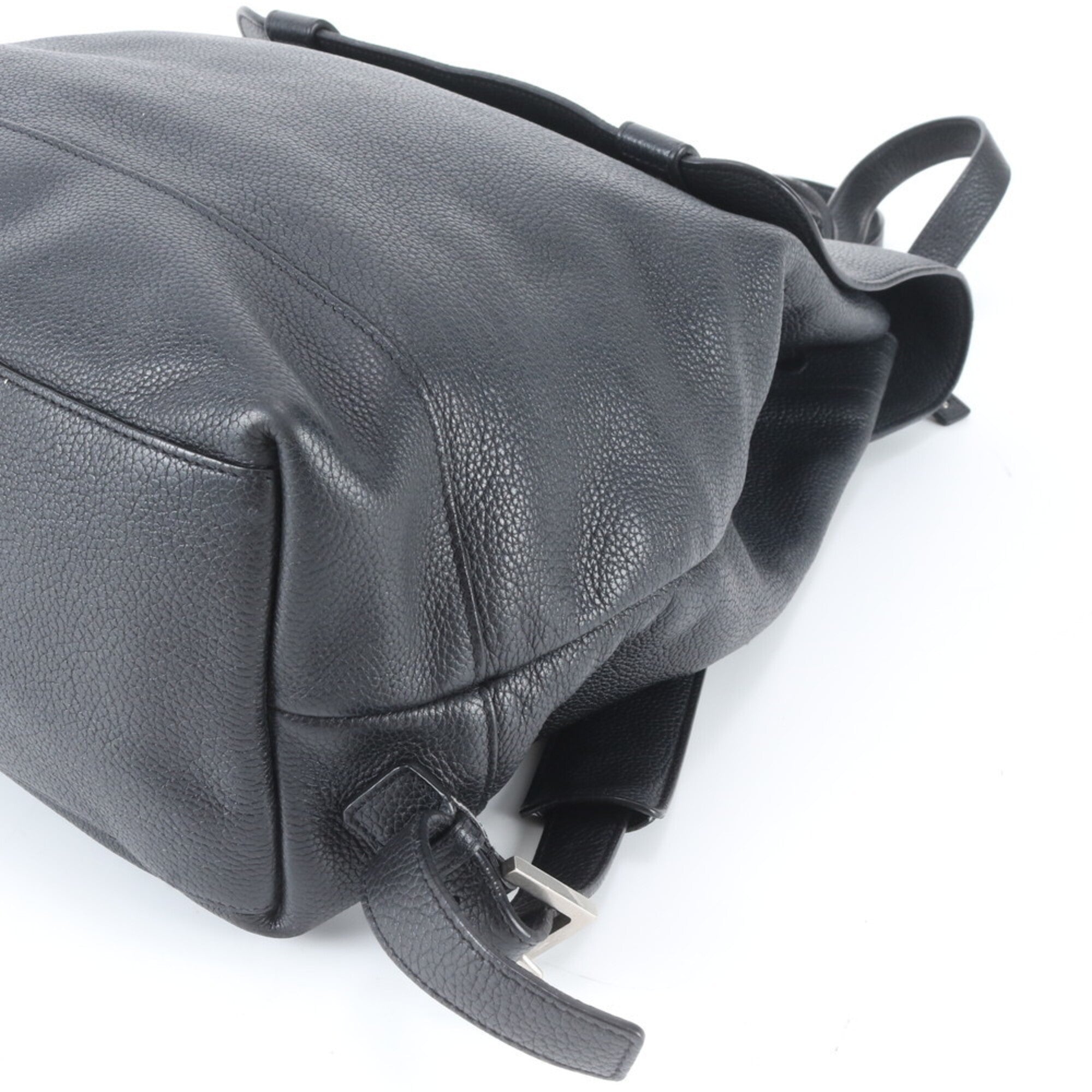 Saint Laurent Black Leather Backpack (Pre-Owned)