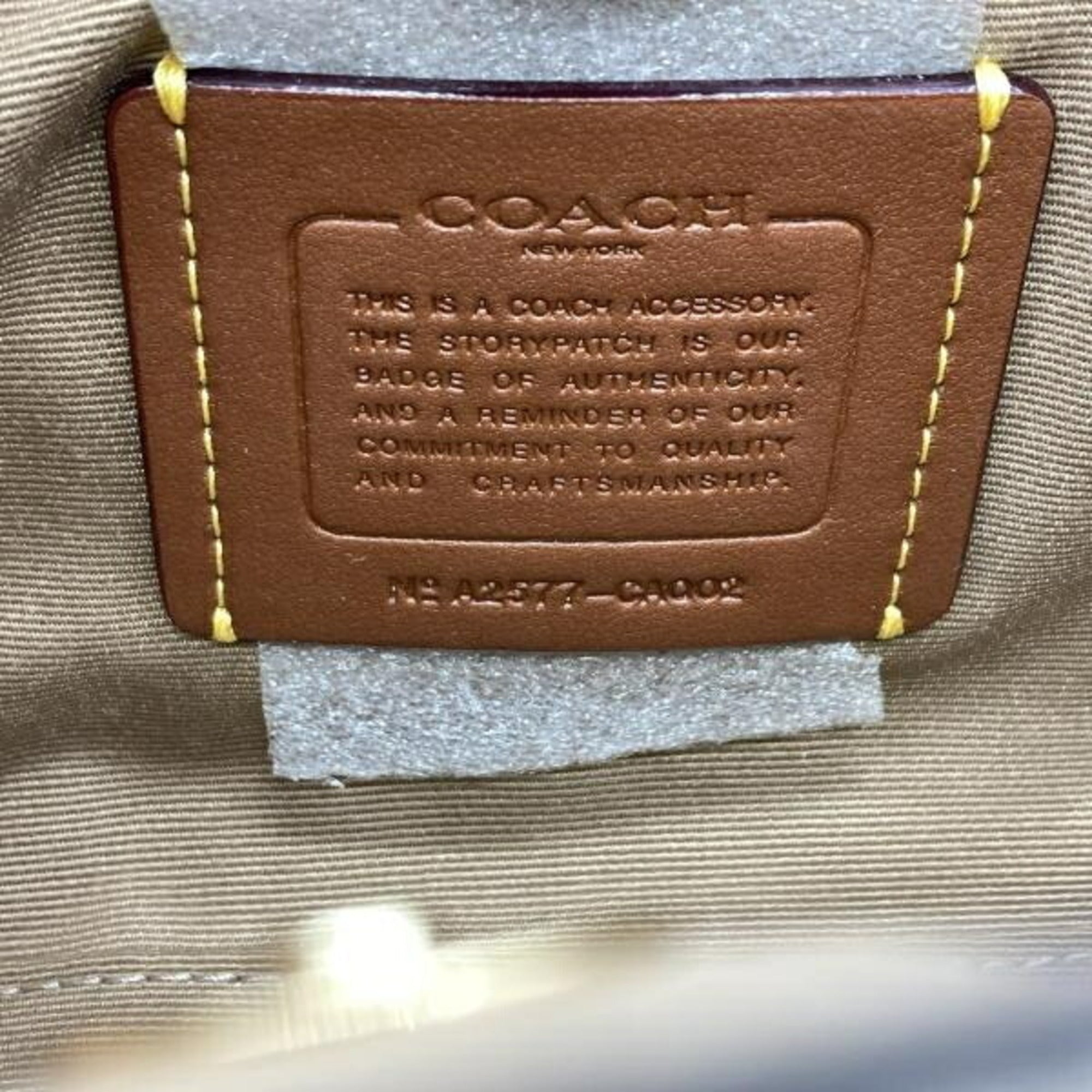 Coach Beige Shoulder Bag (Pre-Owned)