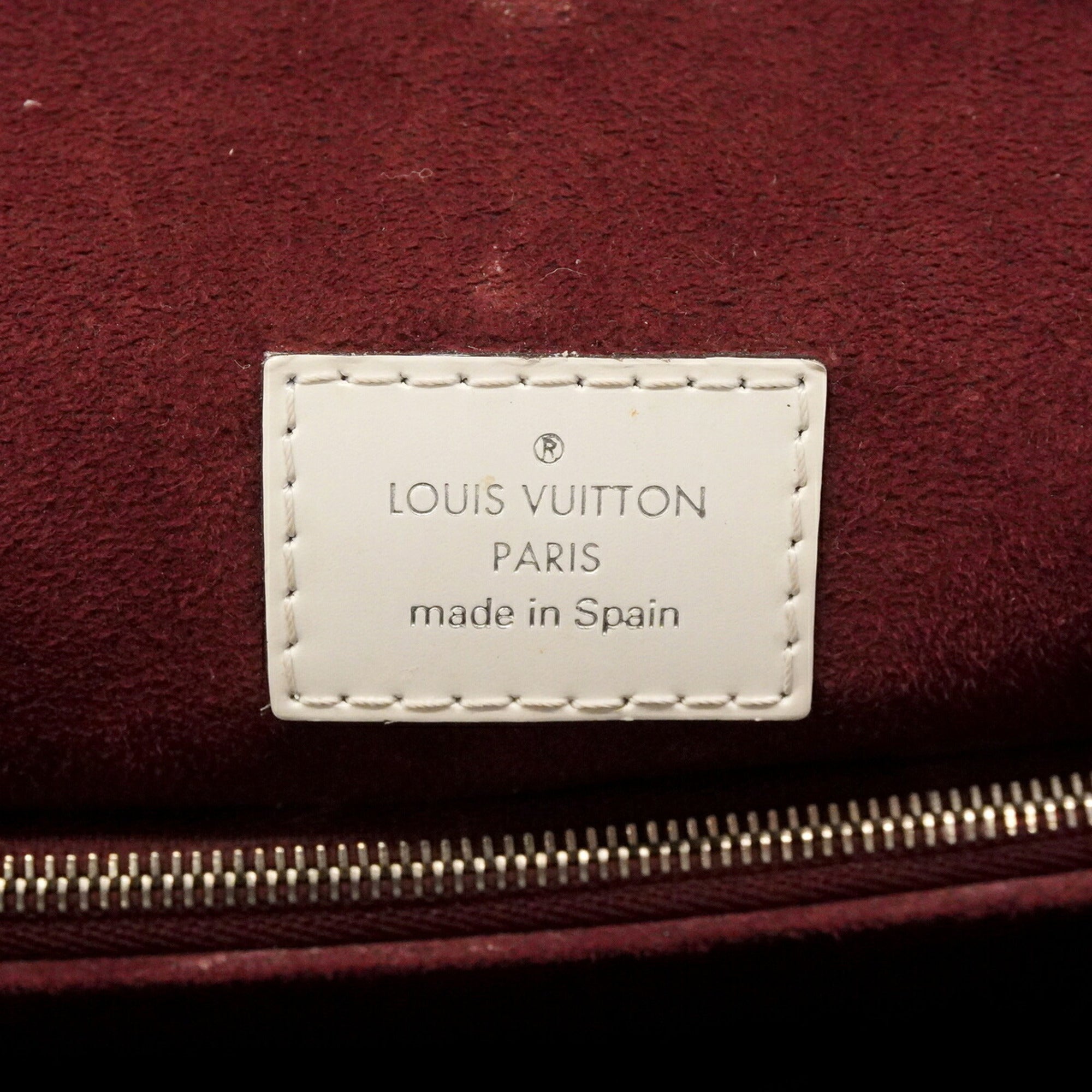 Louis Vuitton Blanc Handbag (Pre-Owned)