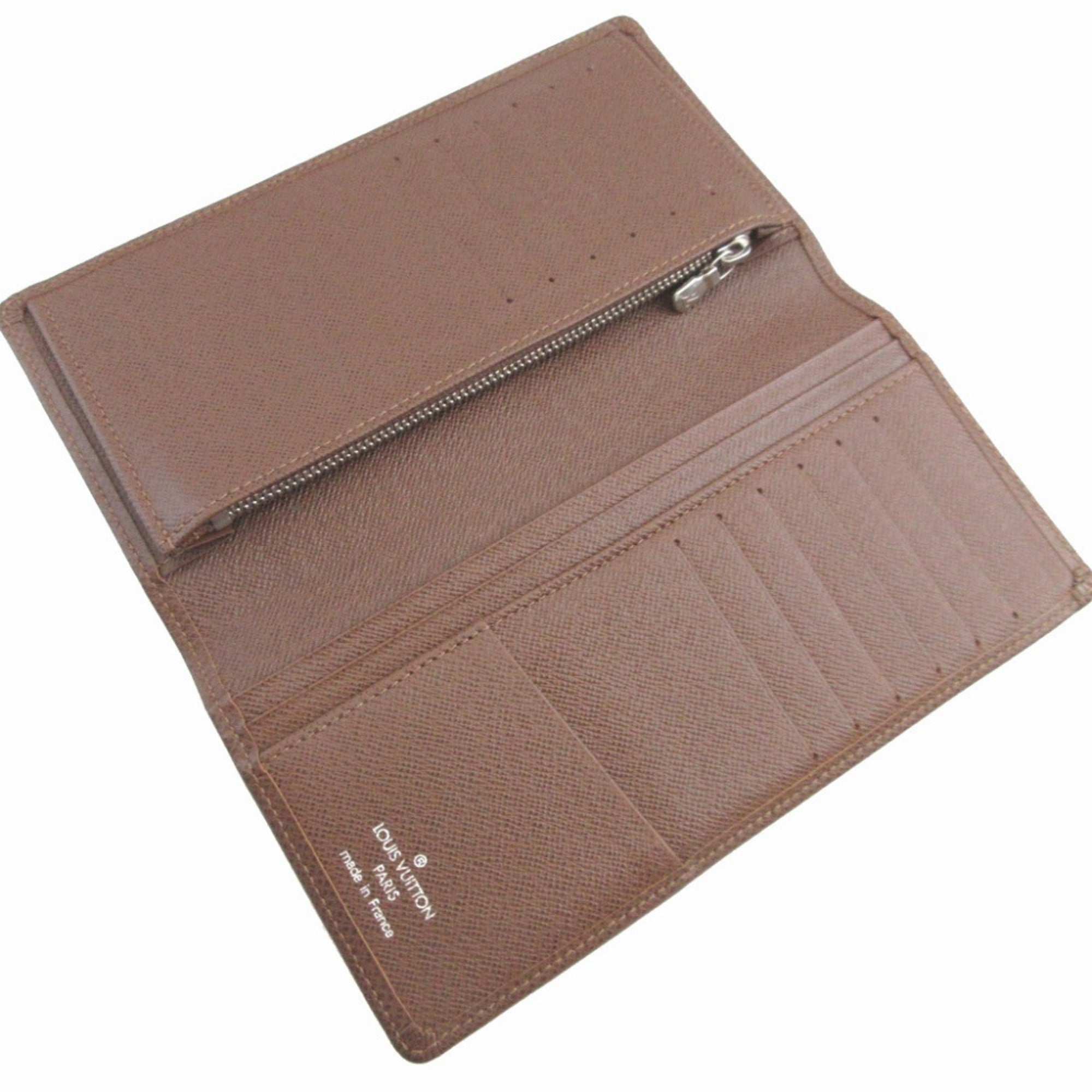 Louis Vuitton Grizzly Taiga Leather Long Wallet (Bi-Fold) (Pre-Owned)
