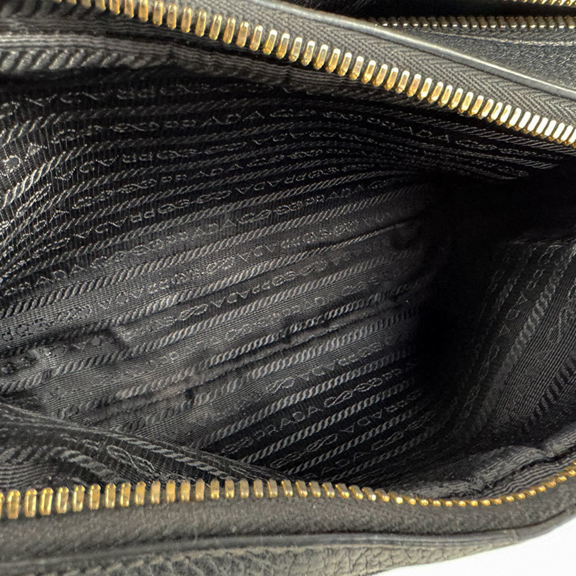 Prada Black Leather Shoulder Bag (Pre-Owned)