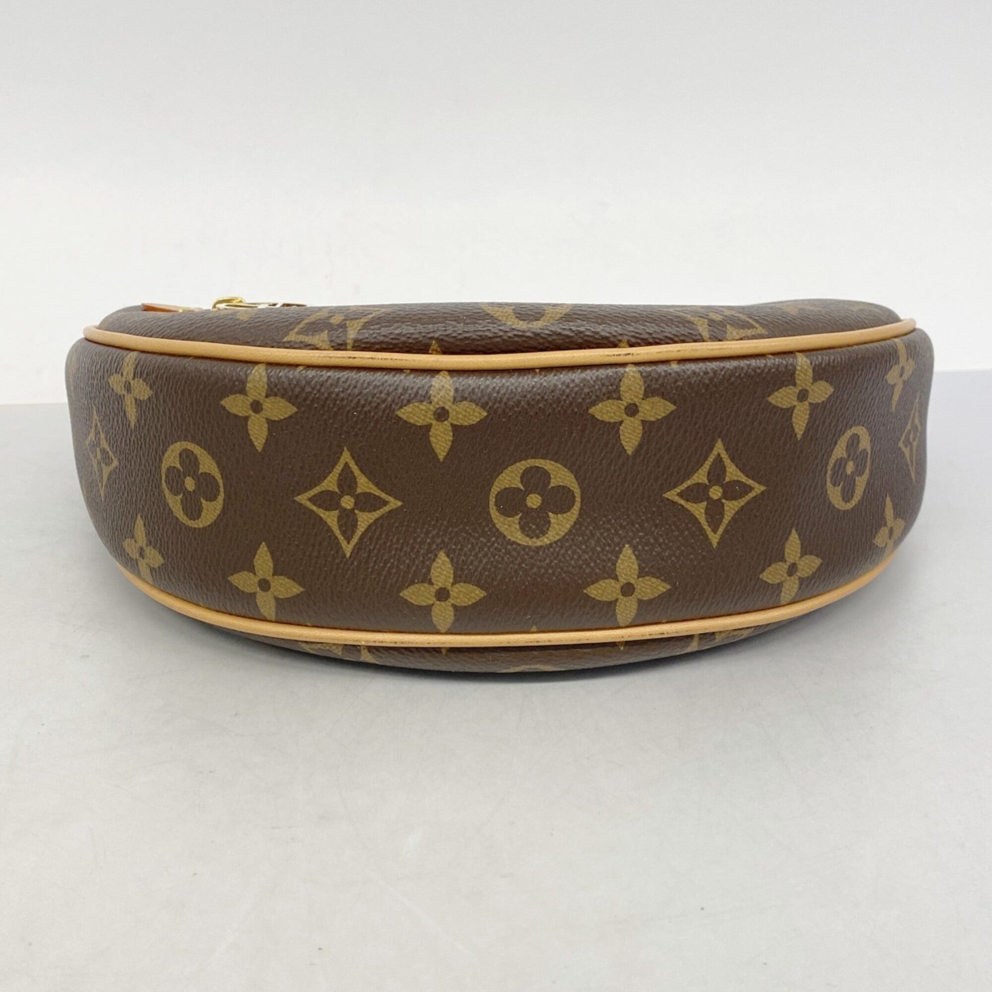 Louis Vuitton Brown Shoulder Bag (Pre-Owned)